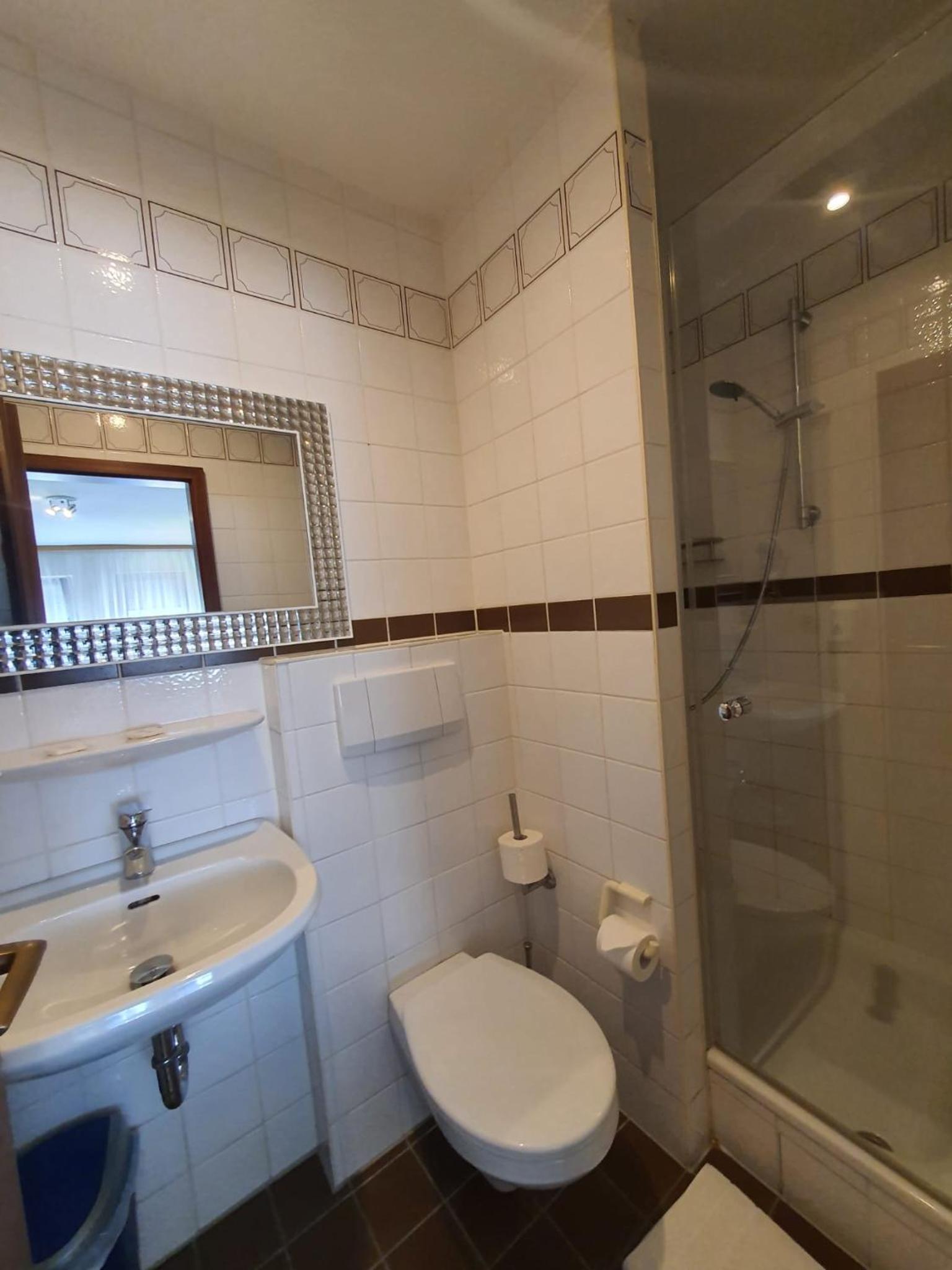 Family Room with Bathroom - Photo 2