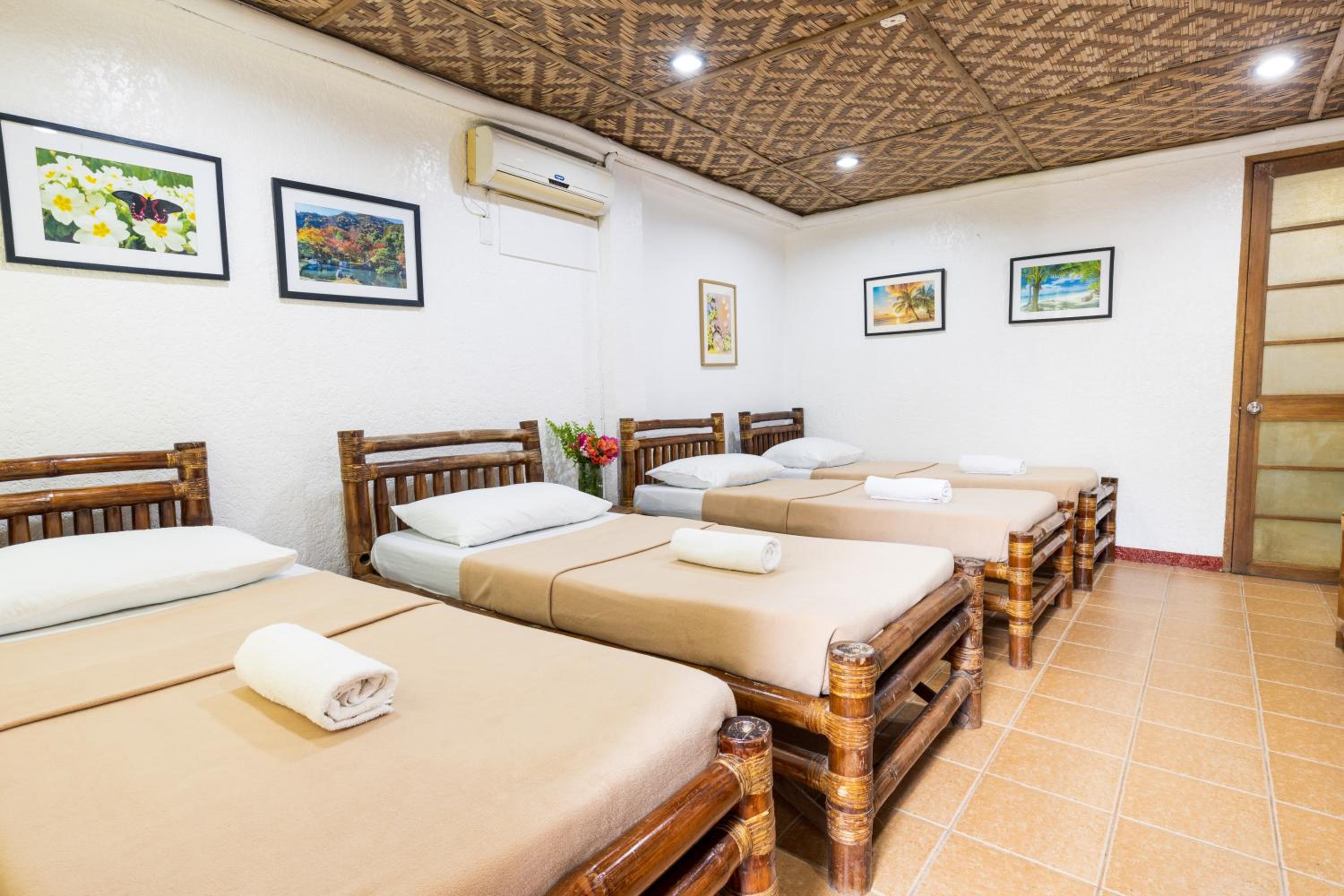 Cabana Deluxe Family Room with Garden View - Photo 1