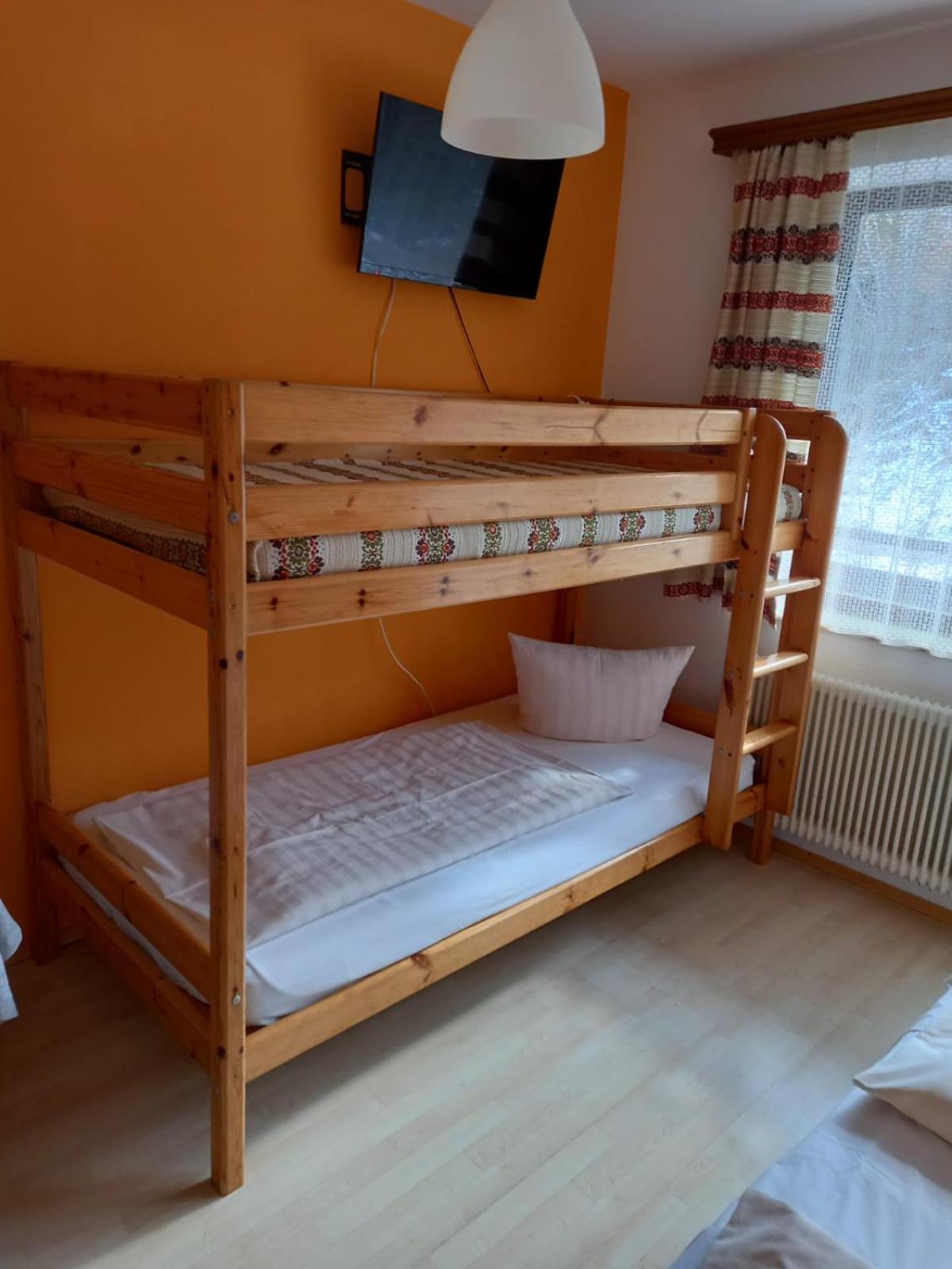 Triple Room photo 2