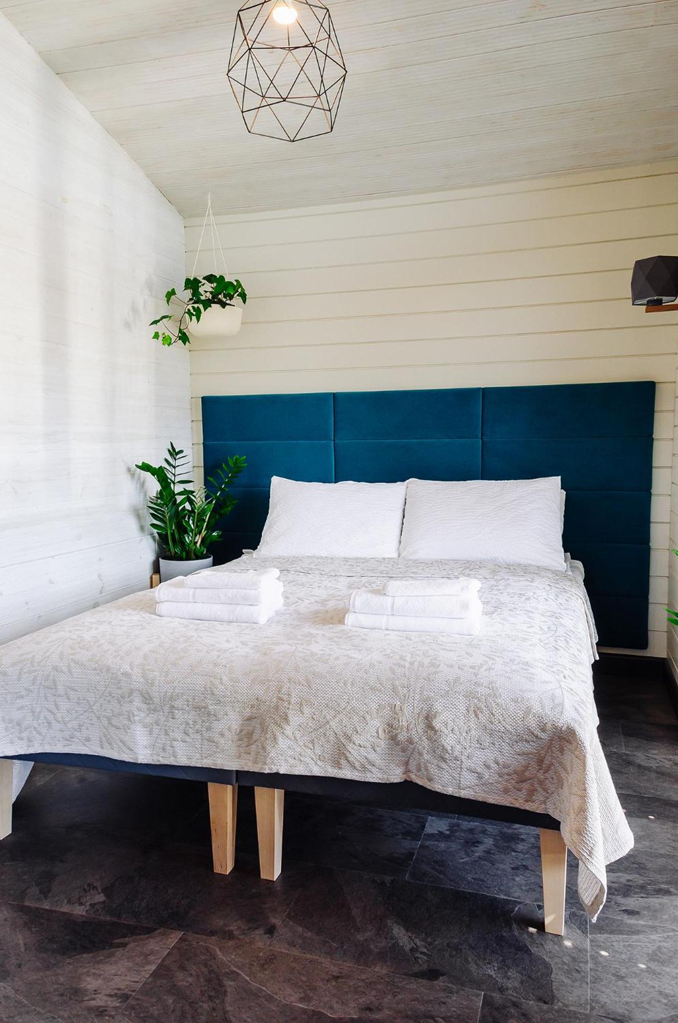 Two-Bedroom House - Photo 1