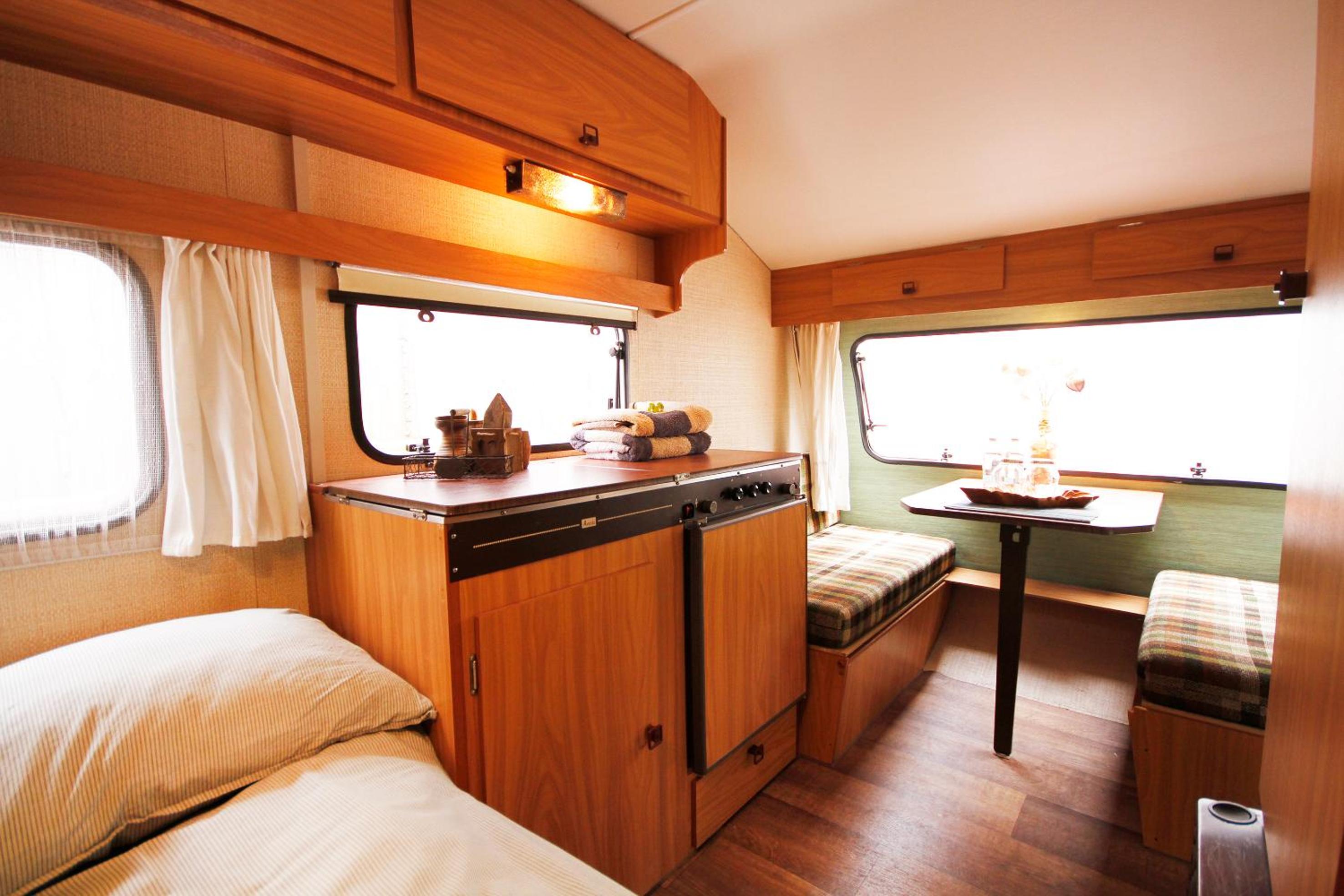 Caravan - Photo 1