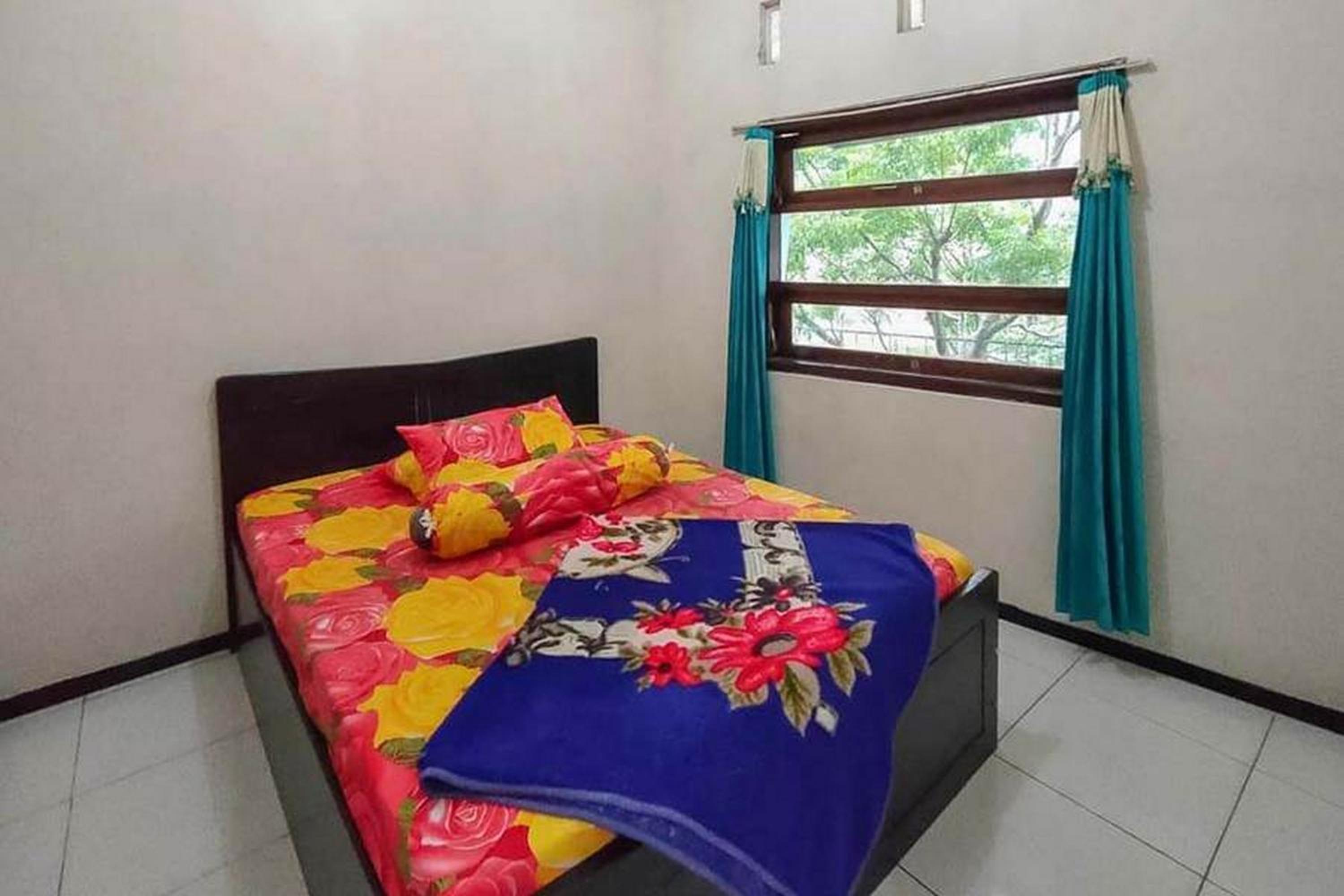 Economy Double Room photo 2
