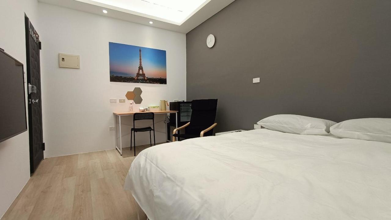 Economy Double Room photo 1