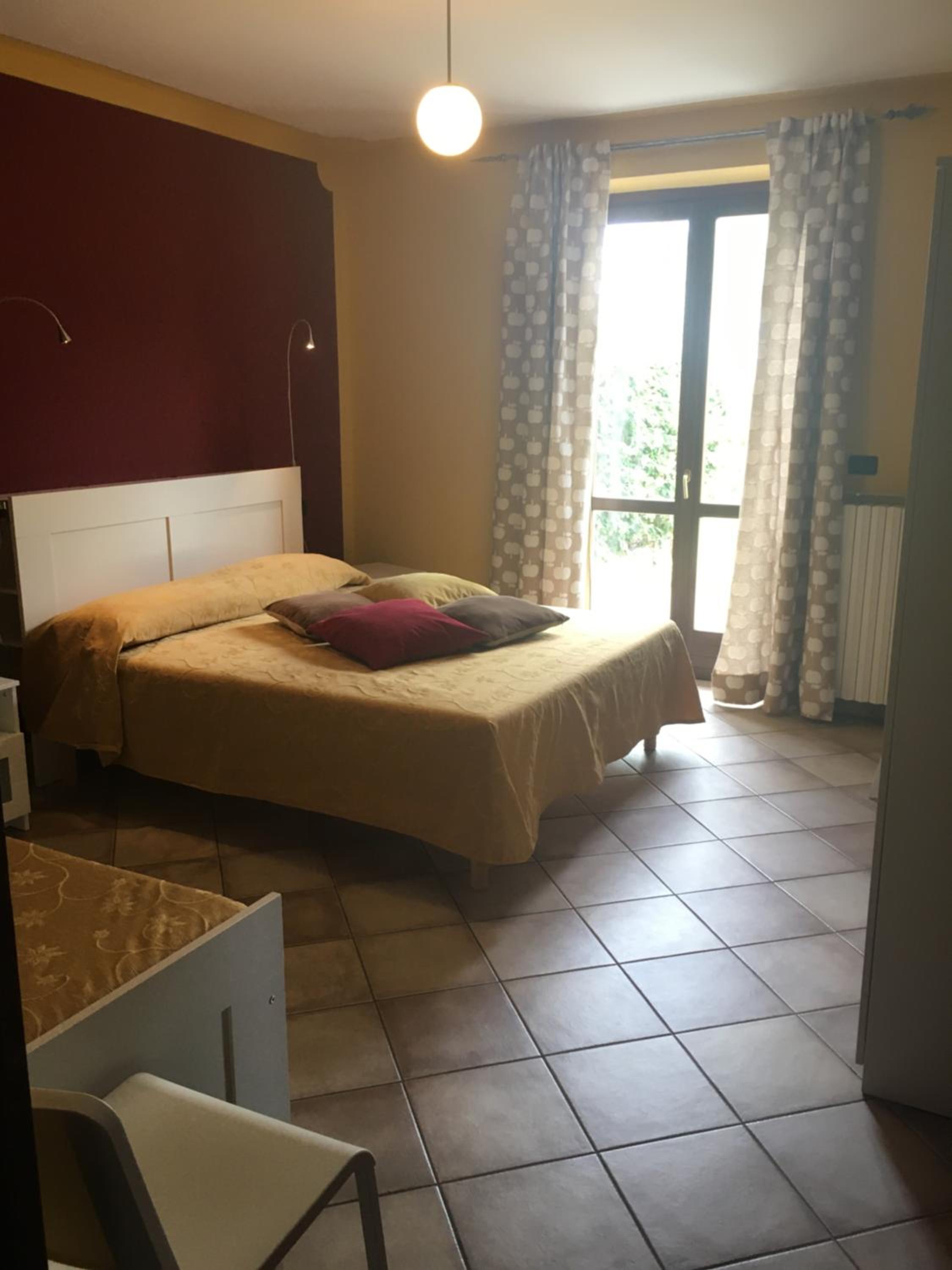 Deluxe Room (2 Adults + 1 Child) photo 2