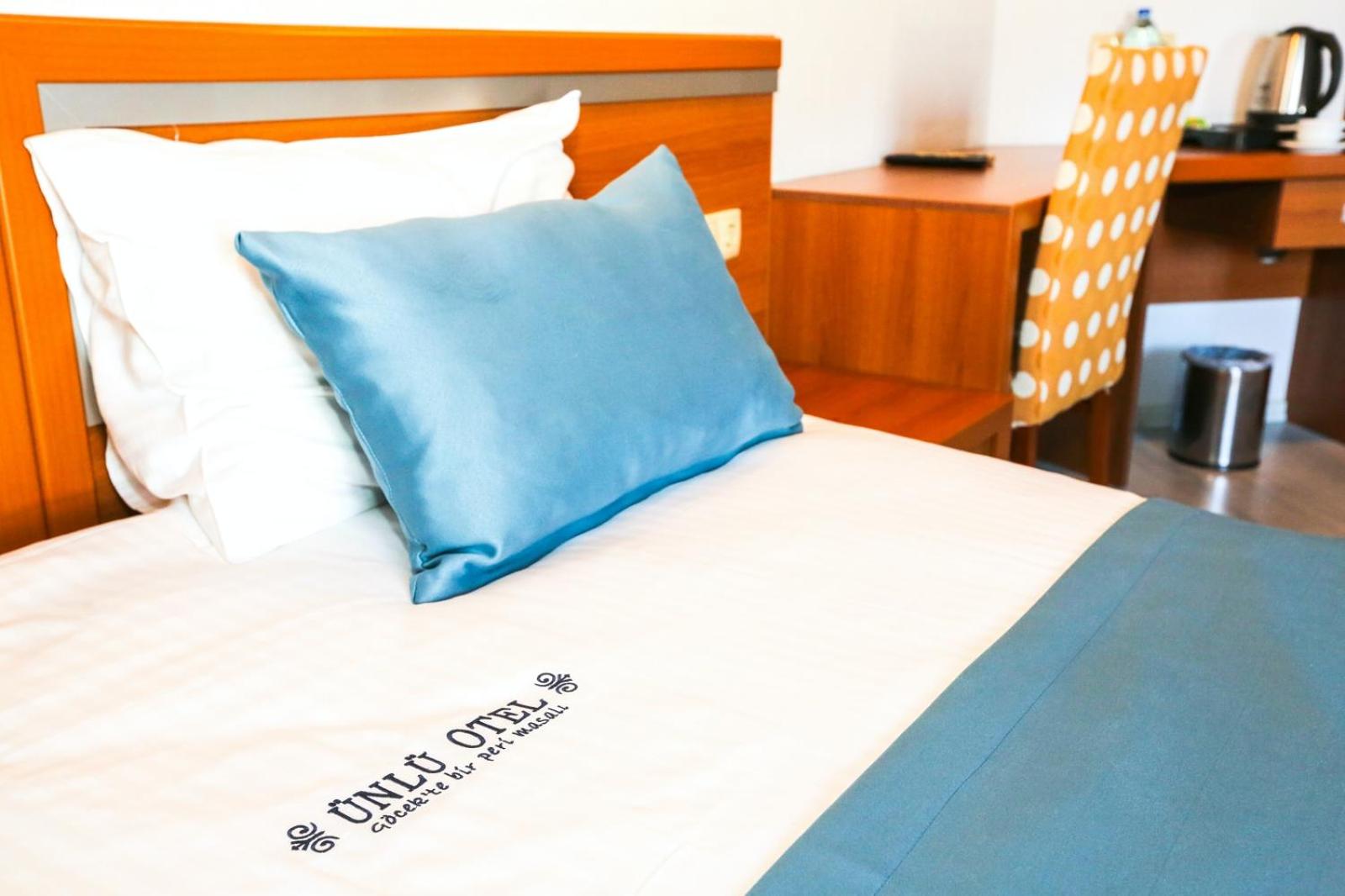 Double Room with Sea View photo 1