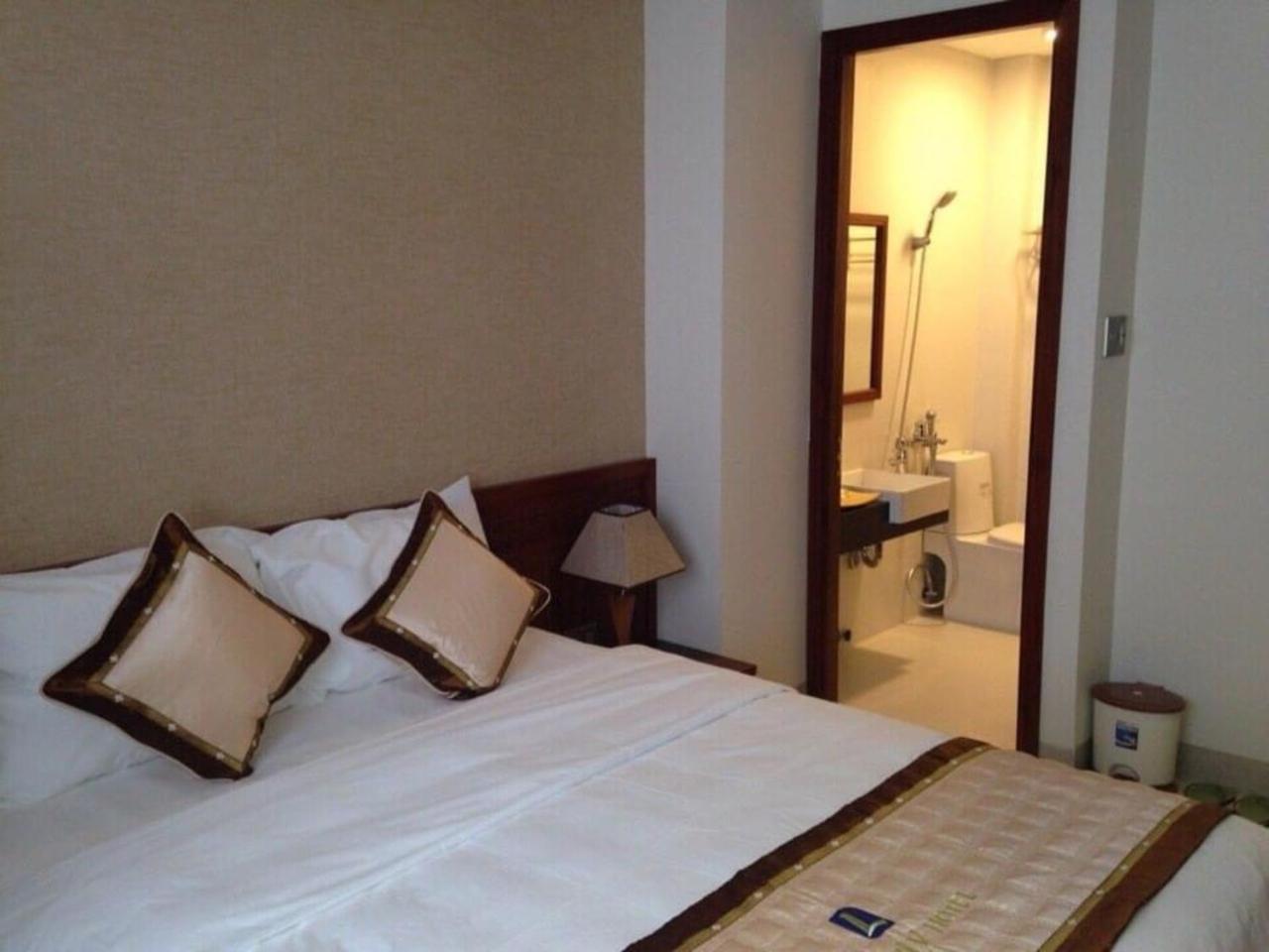 Double Room - Photo 4
