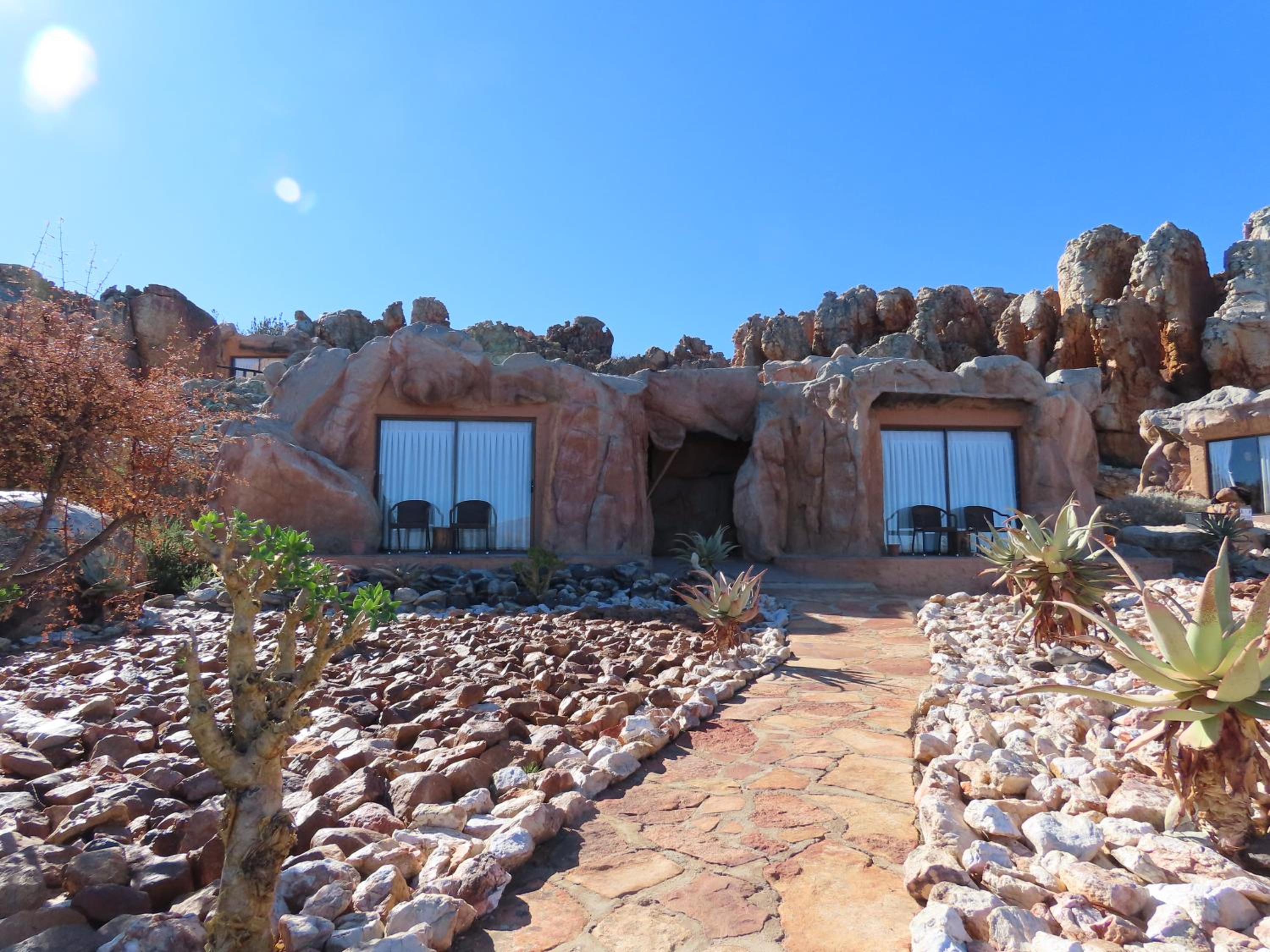 Cave Suite - Photo 2