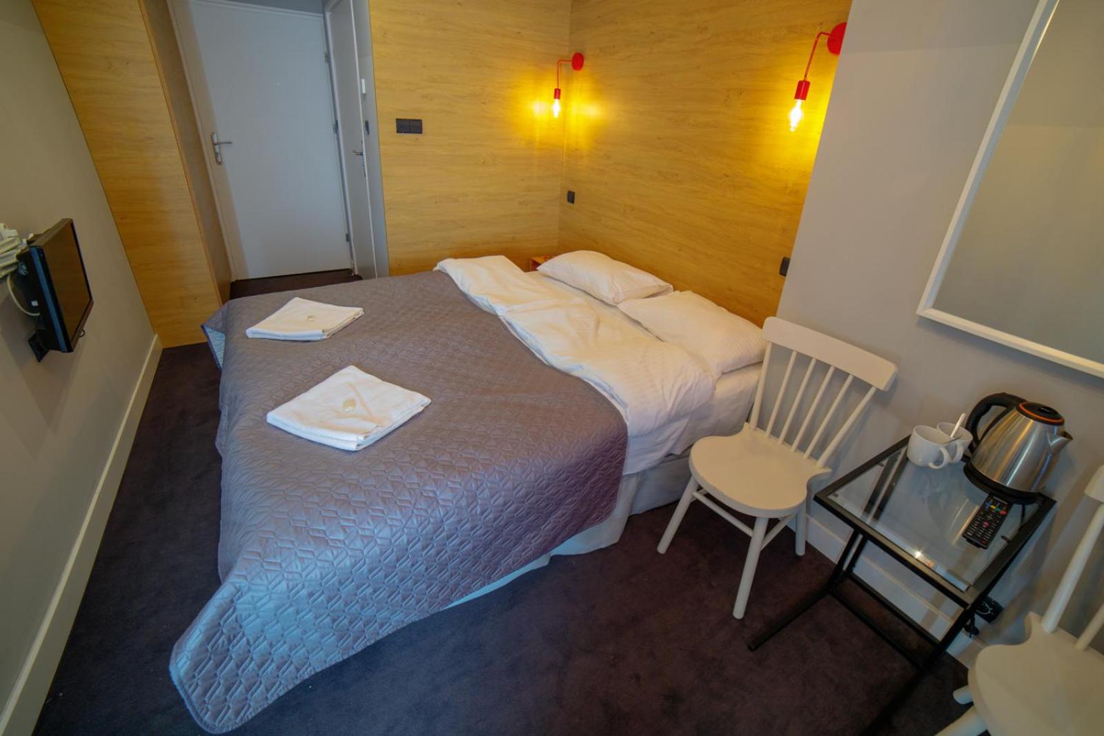 Large Double Room photo 1