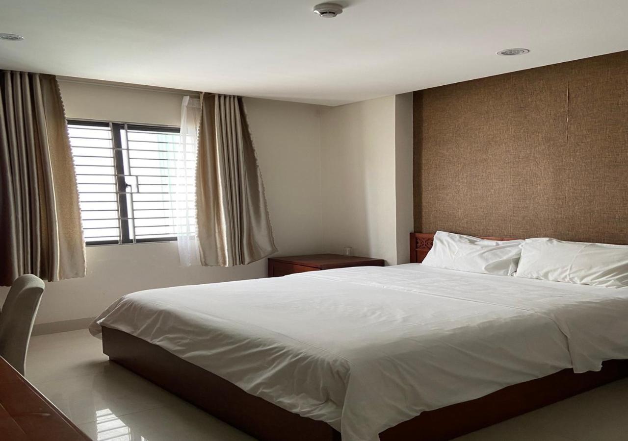 Double Room - Photo 2
