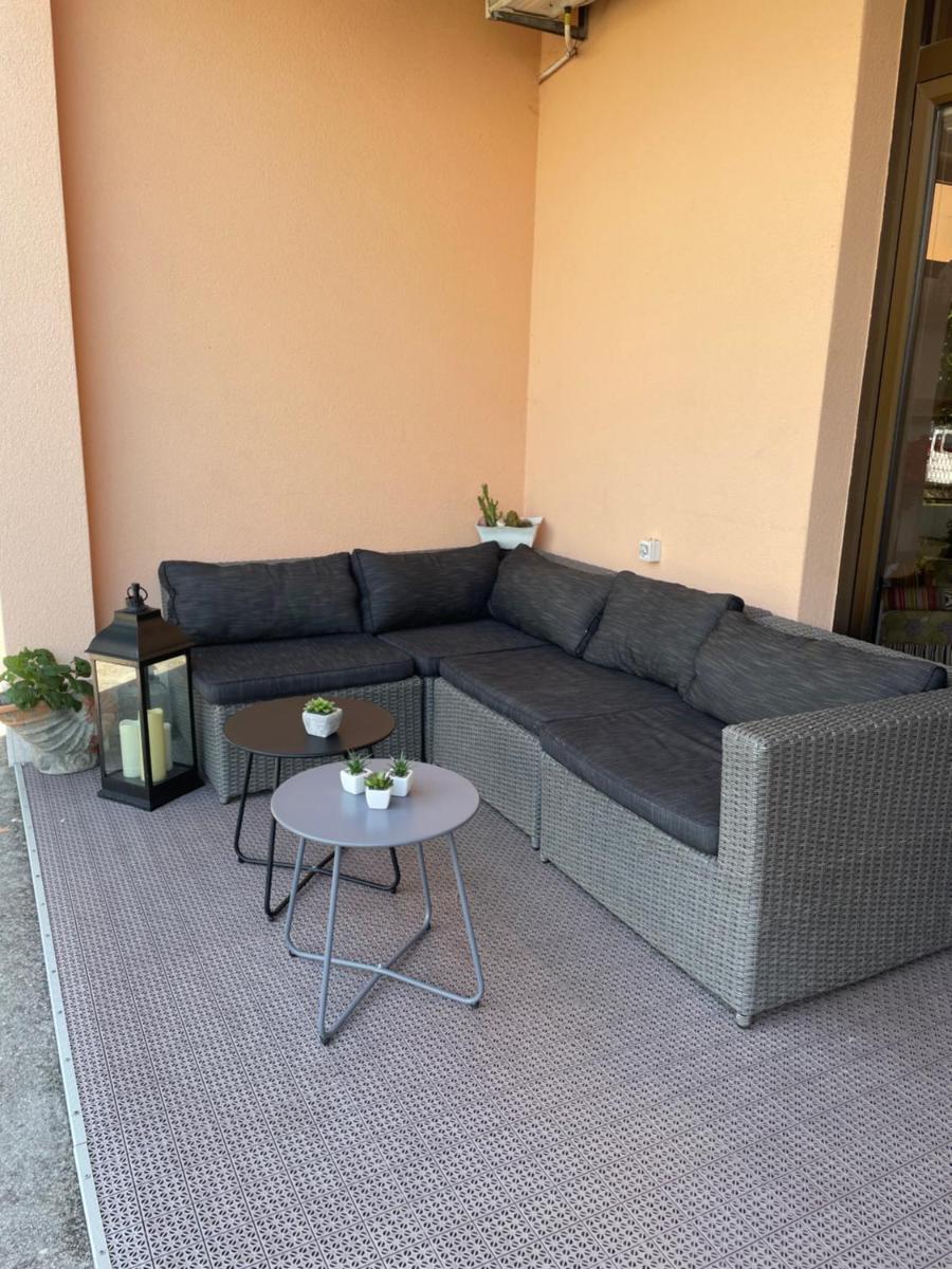 Two-Bedroom Apartment (4-6 Adults)