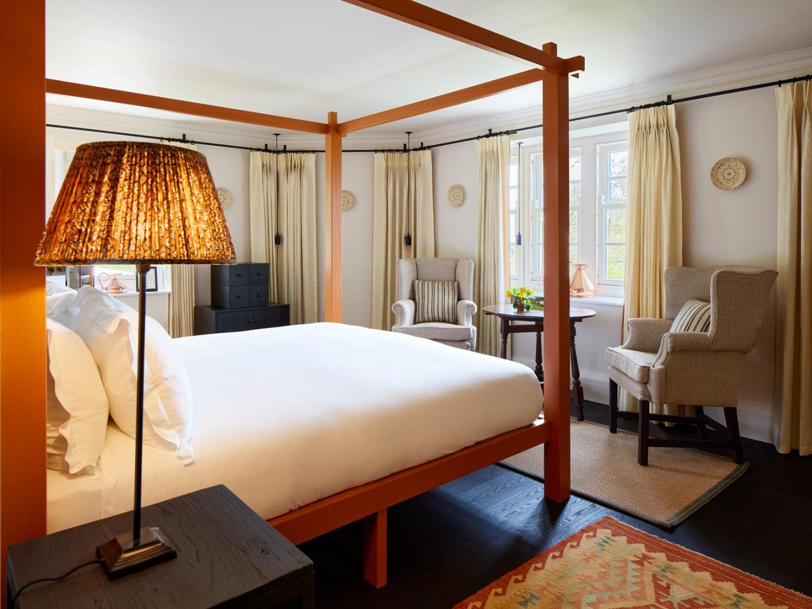 Deluxe Double Room - Photo 9