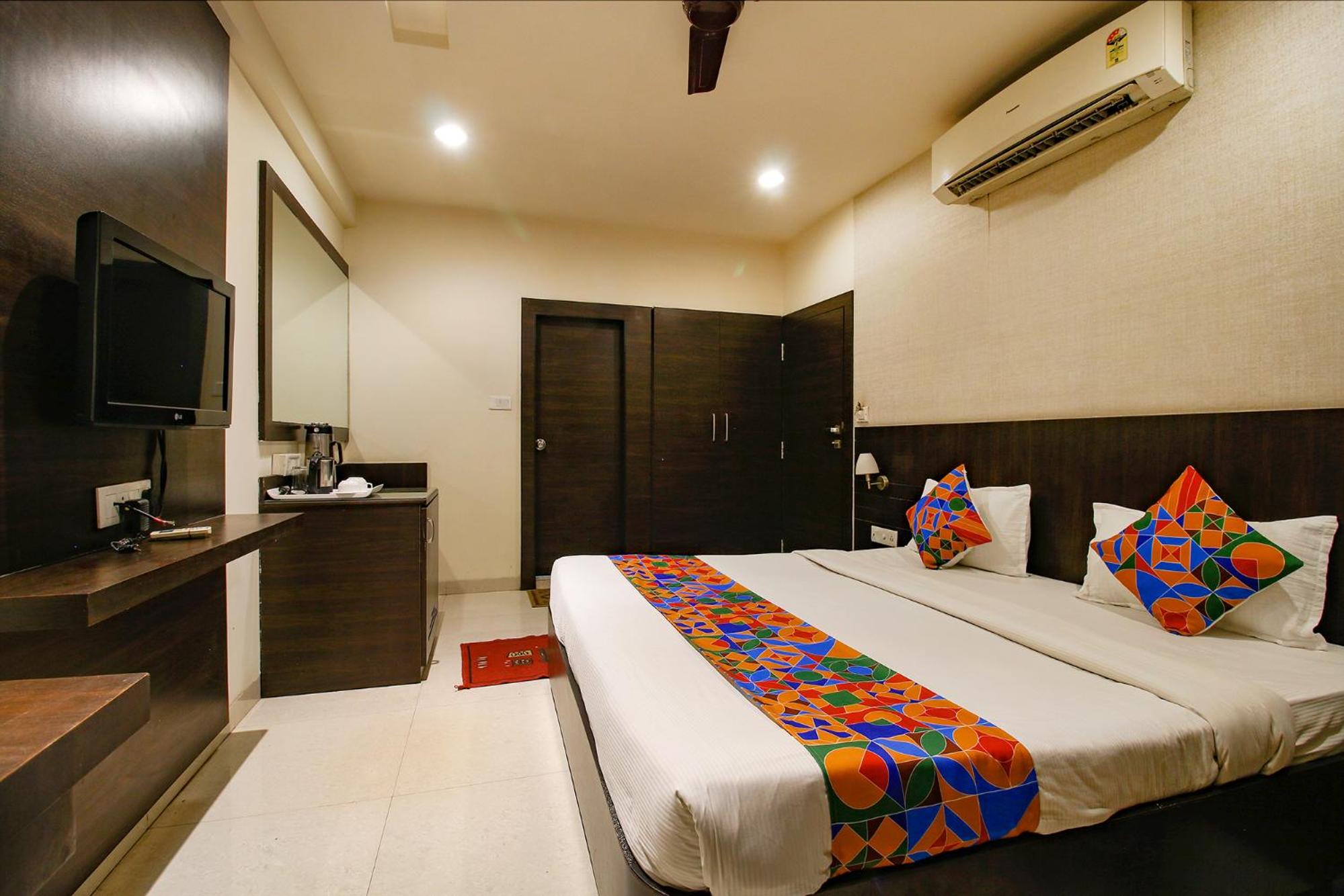 Deluxe Room - Photo 4