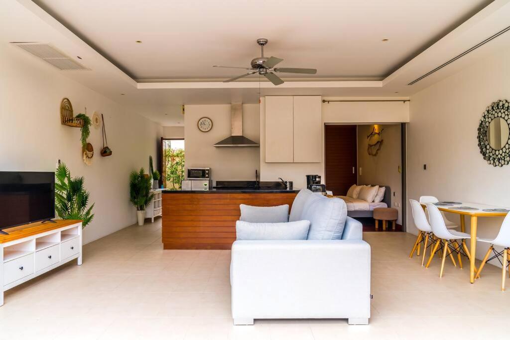One-Bedroom Villa - Photo 5