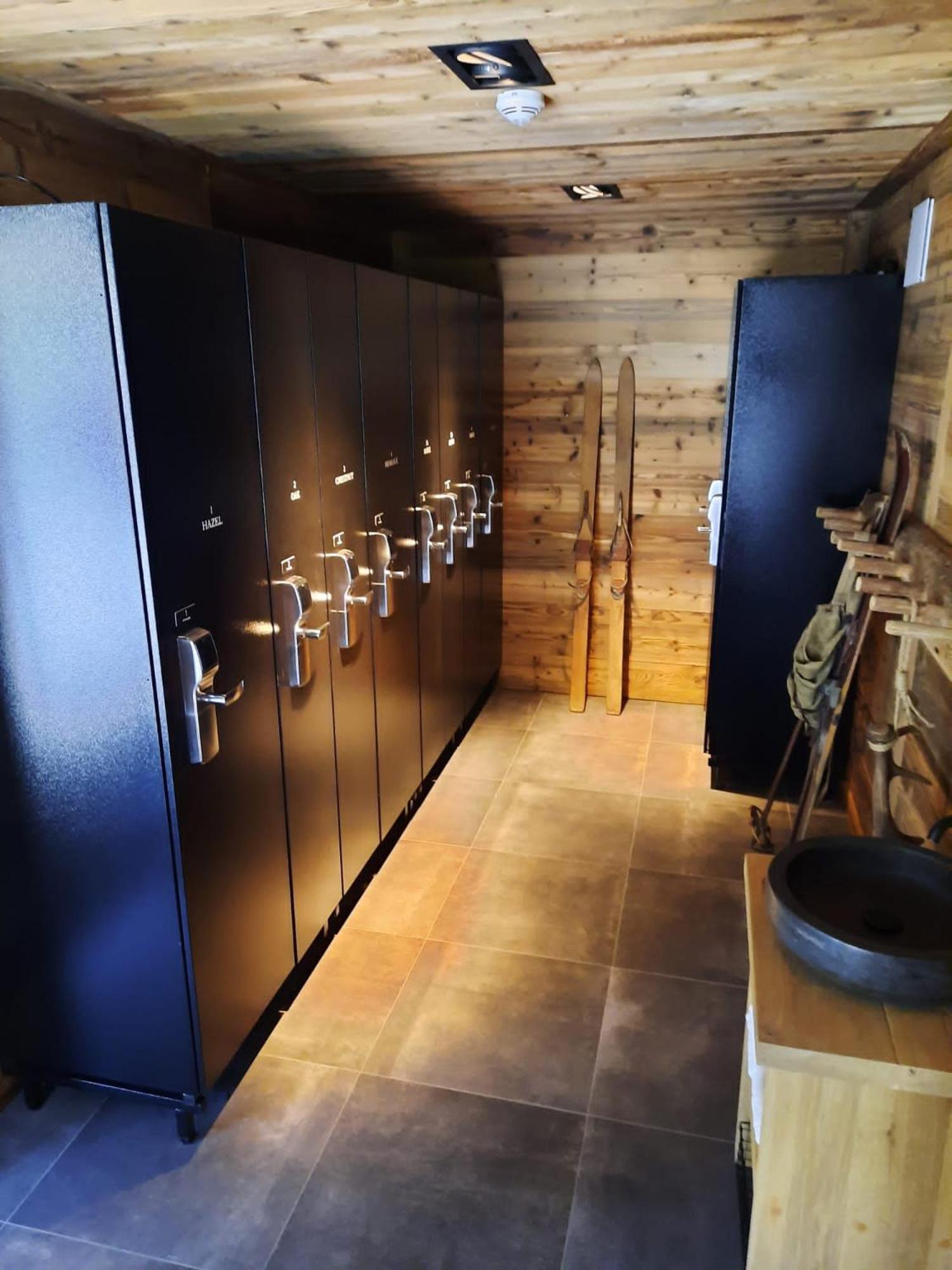Deluxe Apartment photo 2