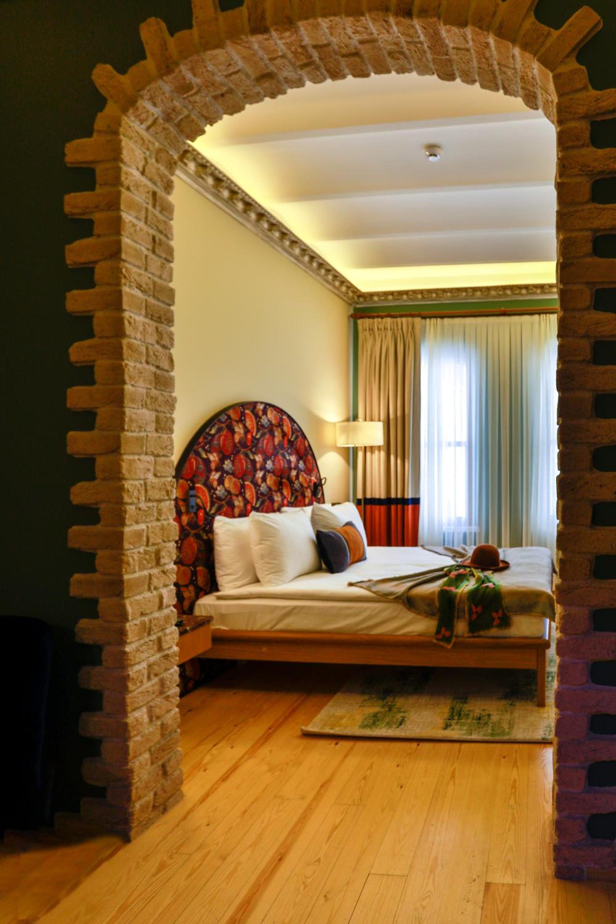 Deluxe Triple Room photo 3