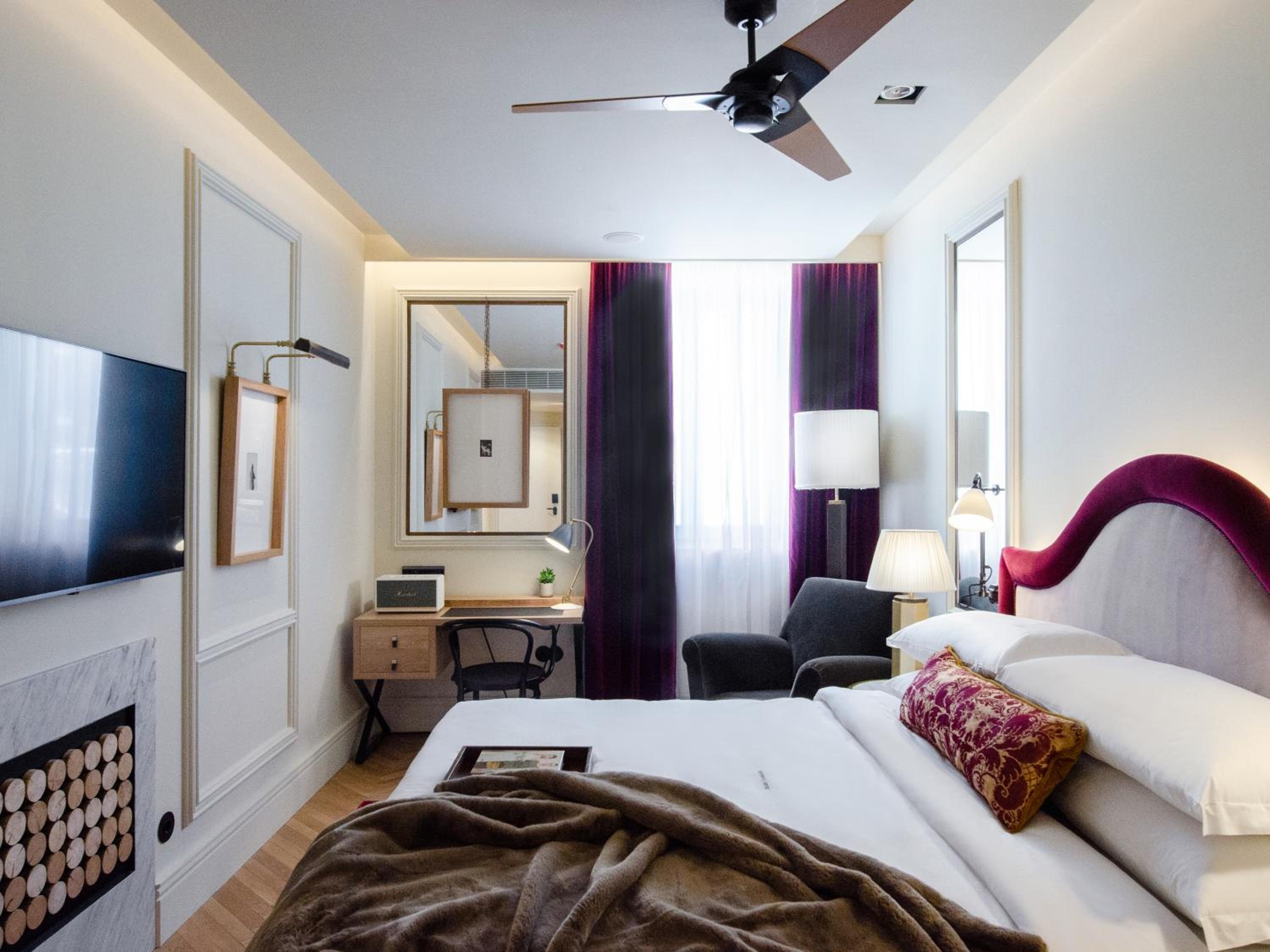 Historical Standard Room - Photo 15