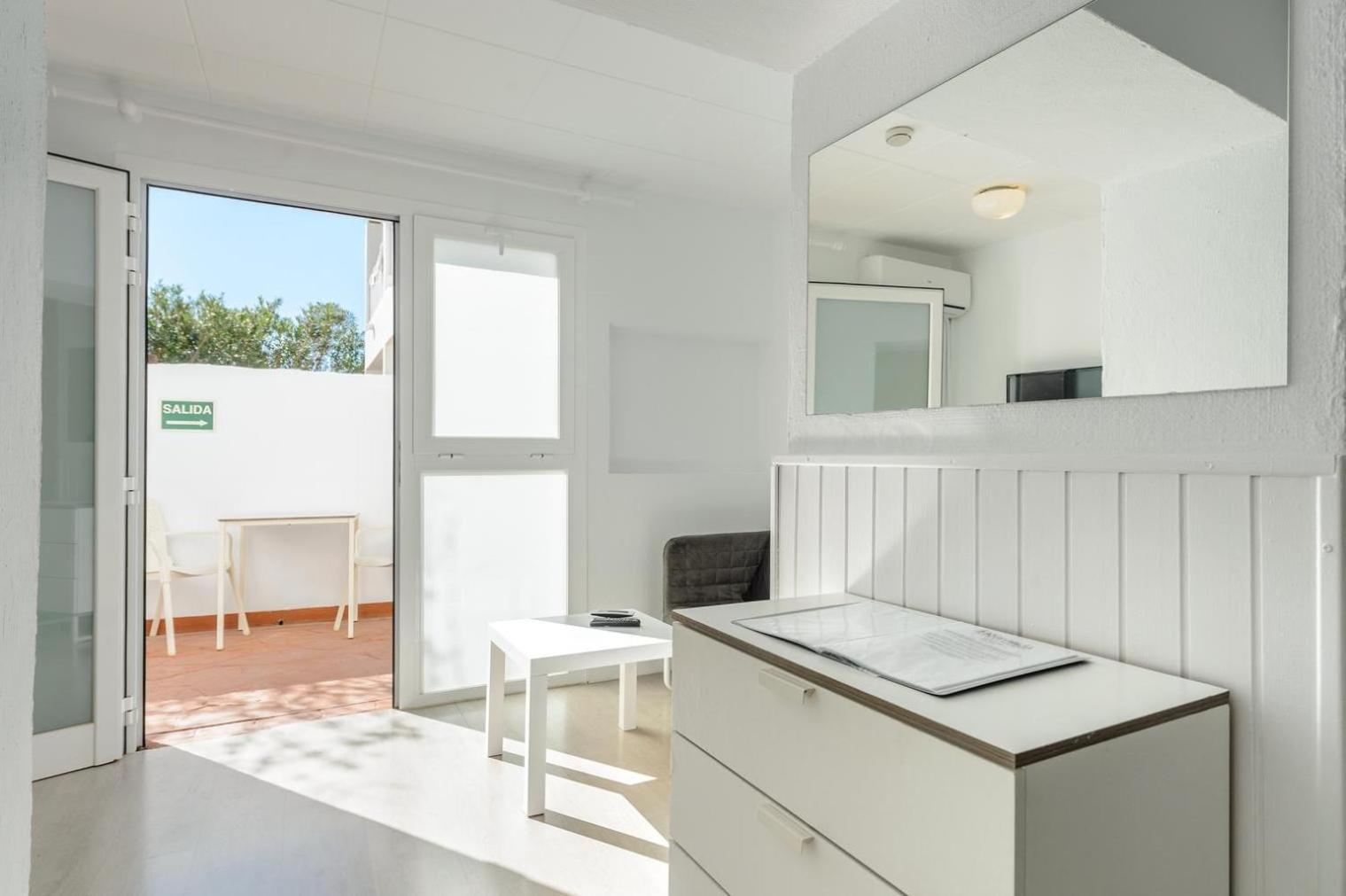 Estudio con terraza