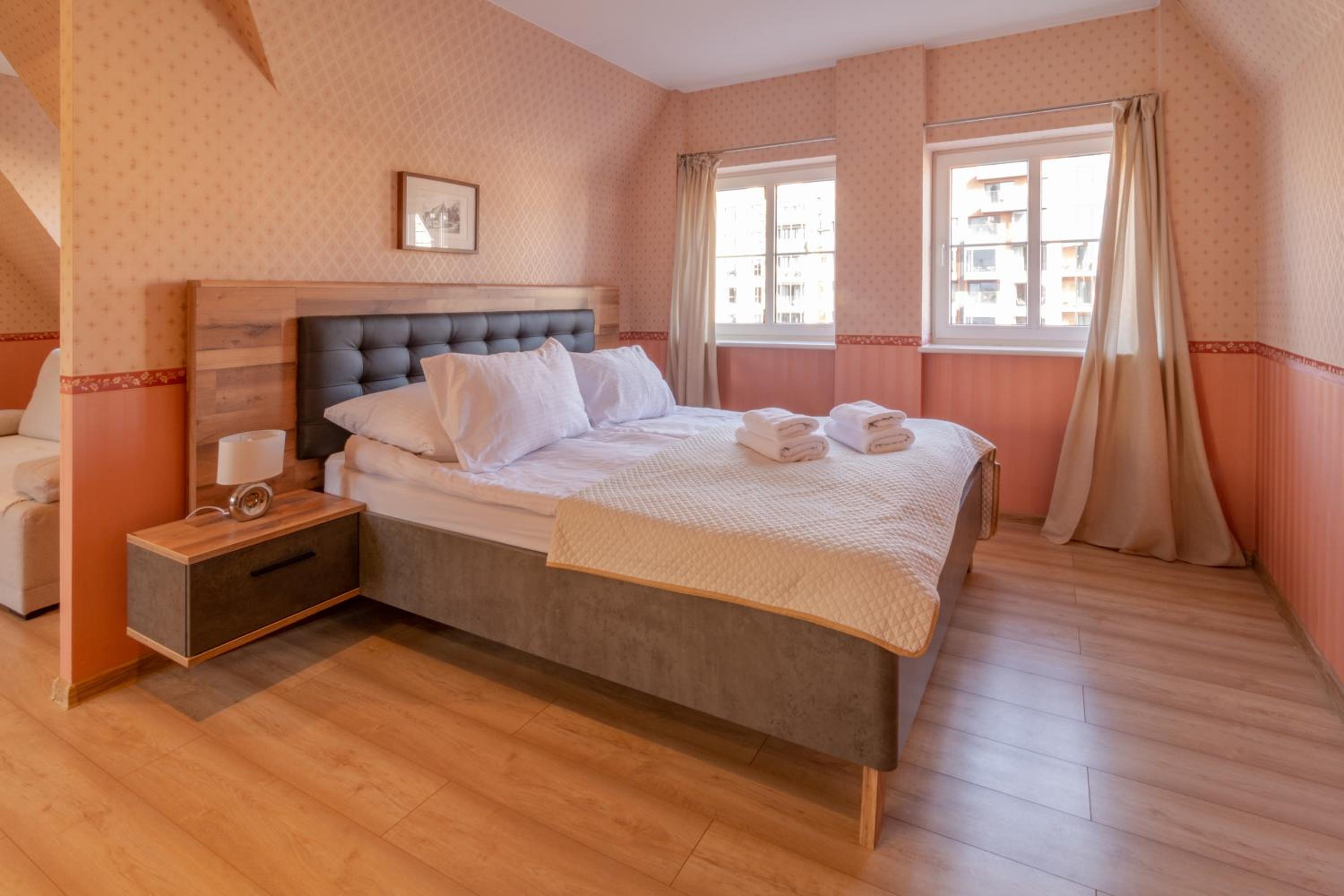 Quadruple Room with Bathroom - Photo 6