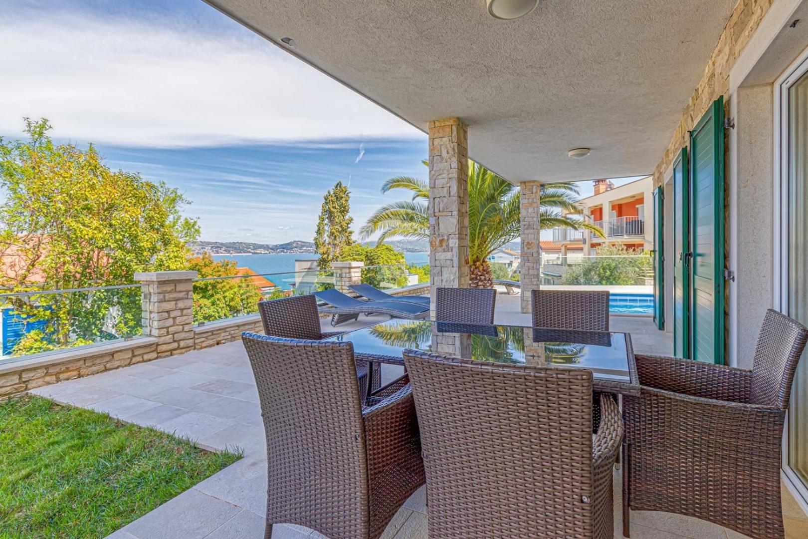Villa with Sea View photo 2