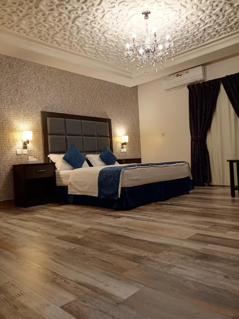 One-Bedroom Suite photo 3