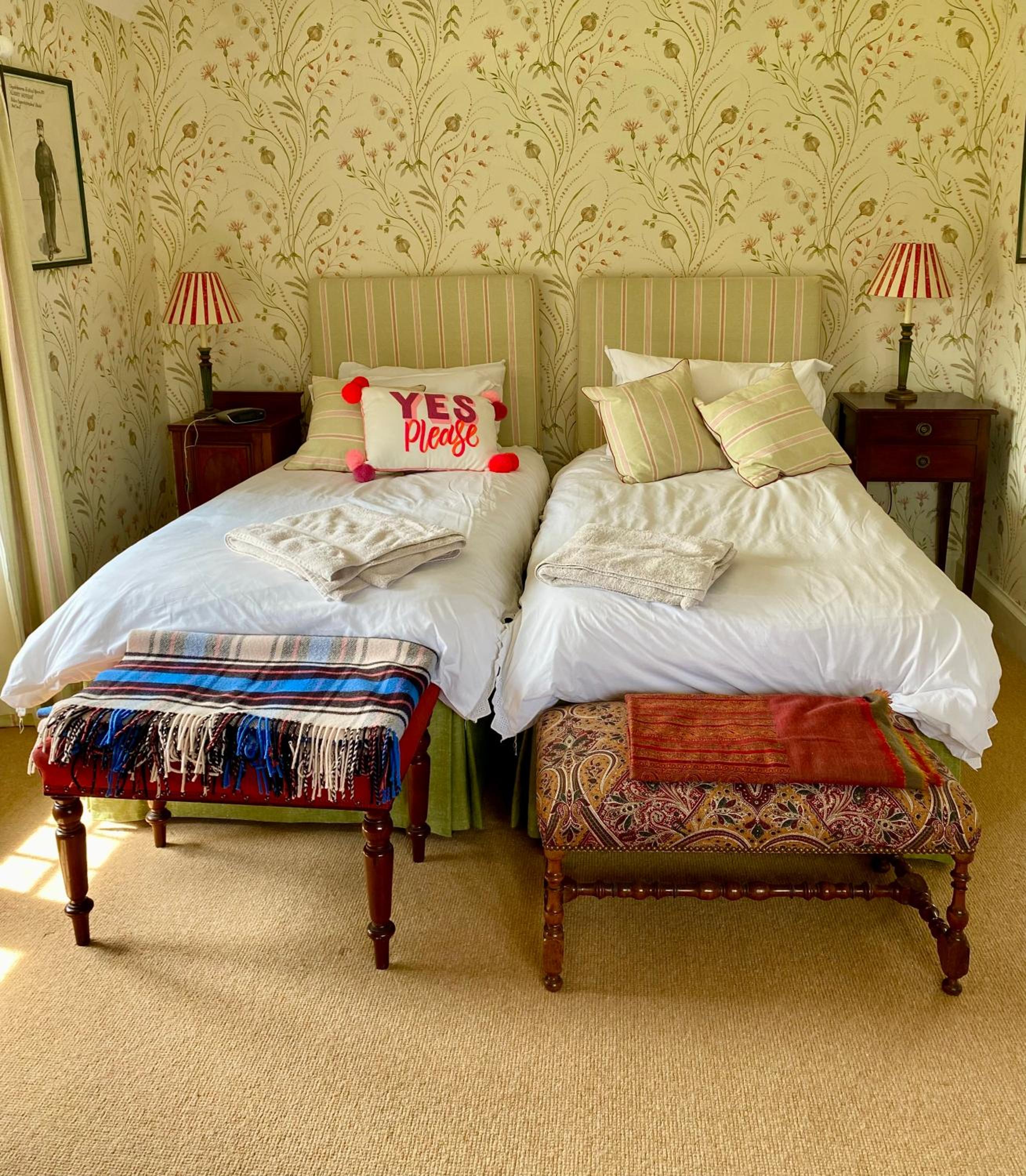 Superior Double or Twin Room with Garden View - Photo 1