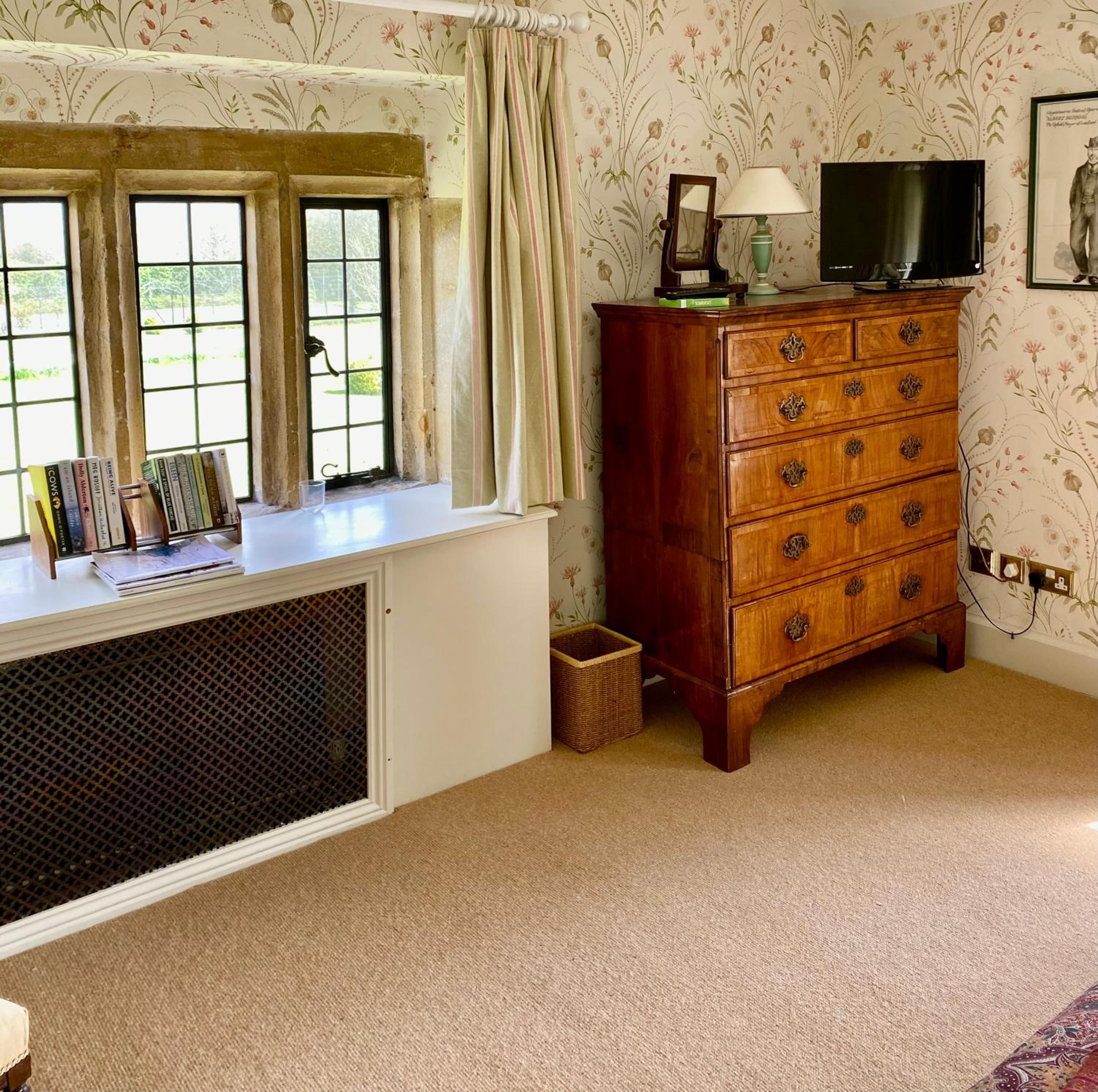 Superior Double or Twin Room with Garden View - Photo 5