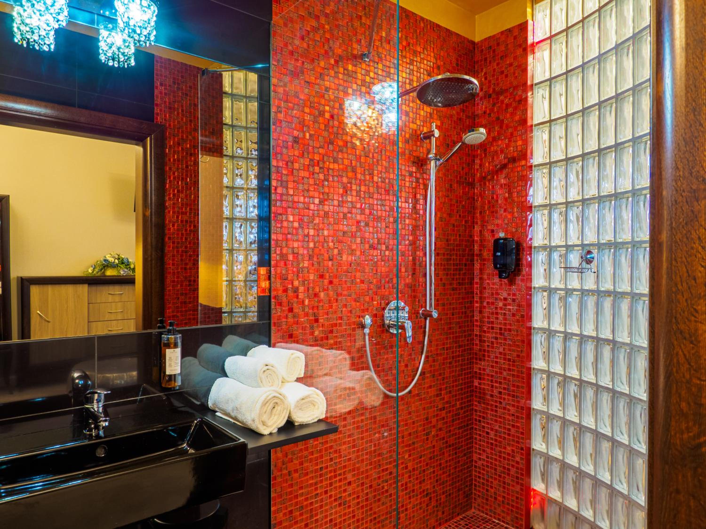 Superior Double Room - Photo 8