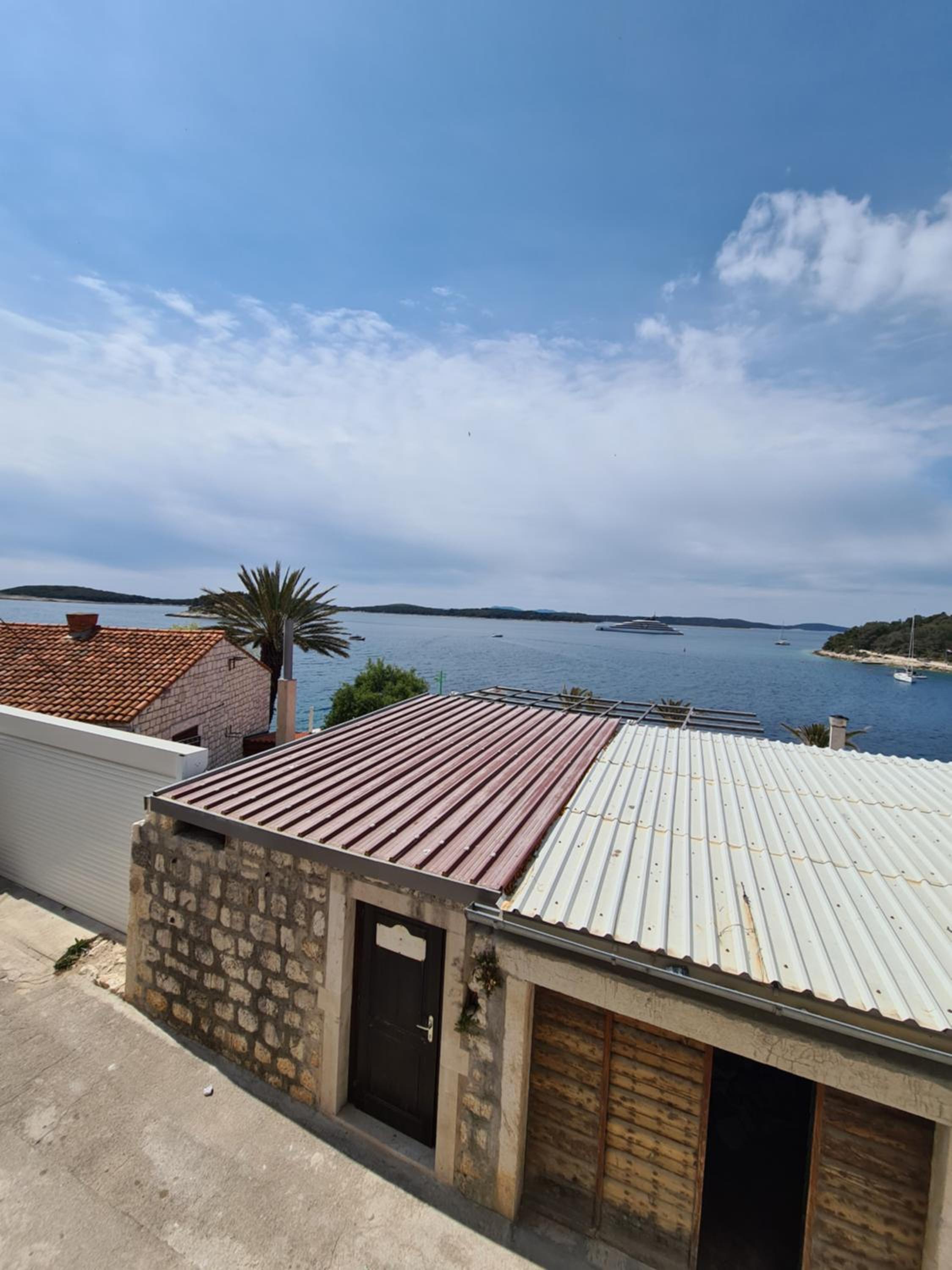 Apartment with Sea View photo 3