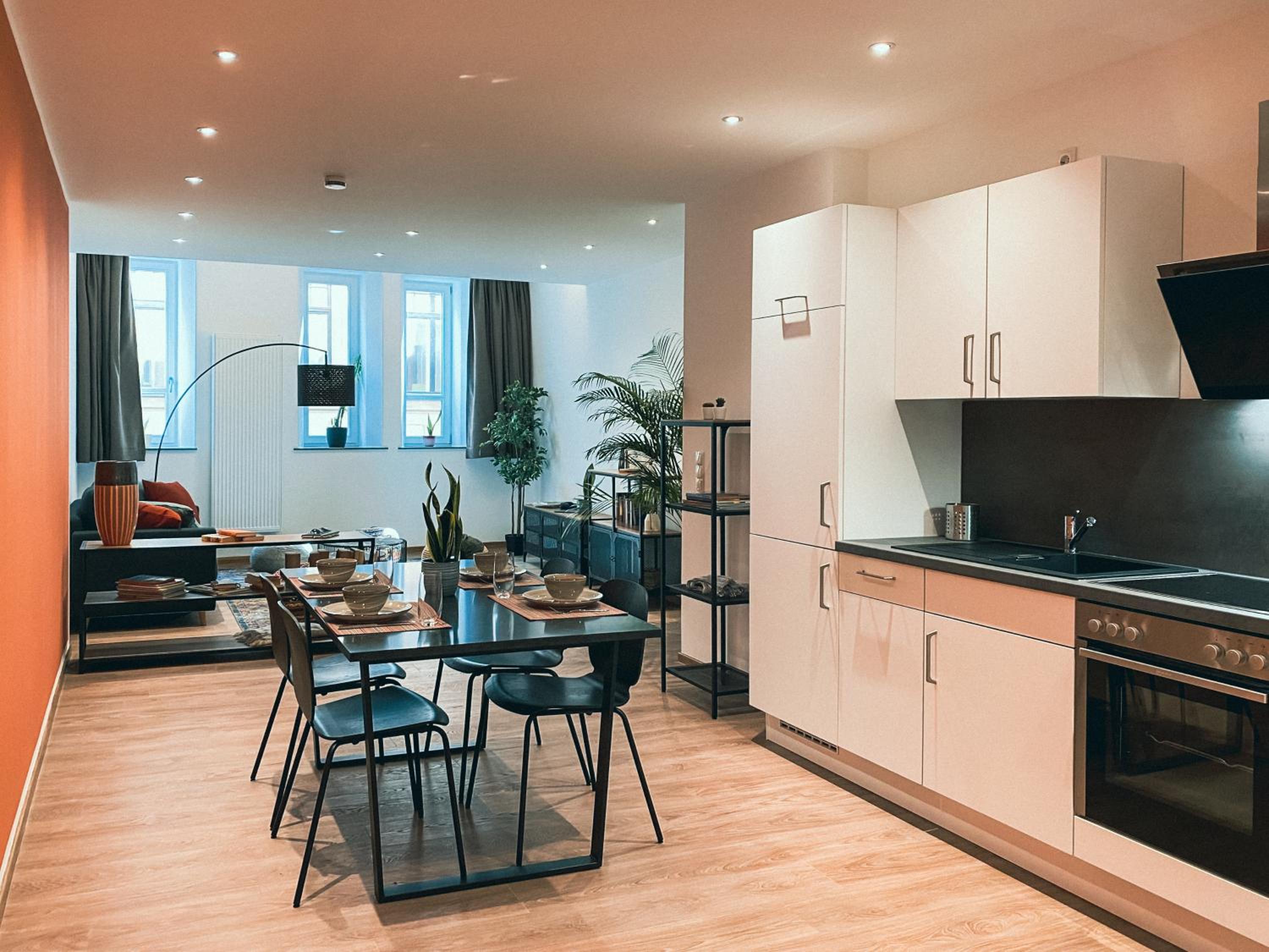 Two-Bedroom Apartment - Photo 18