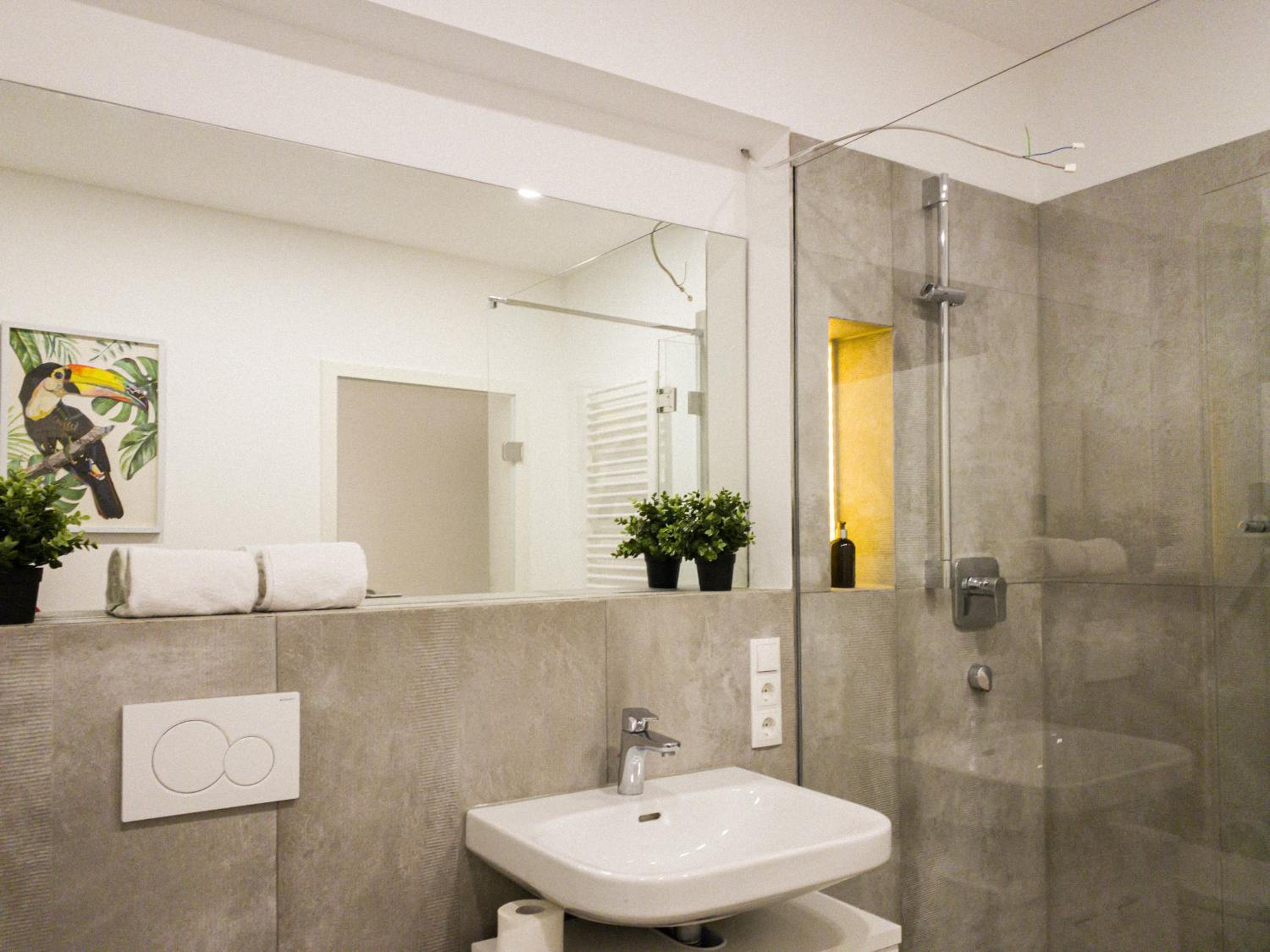 Two-Bedroom Apartment - Photo 12