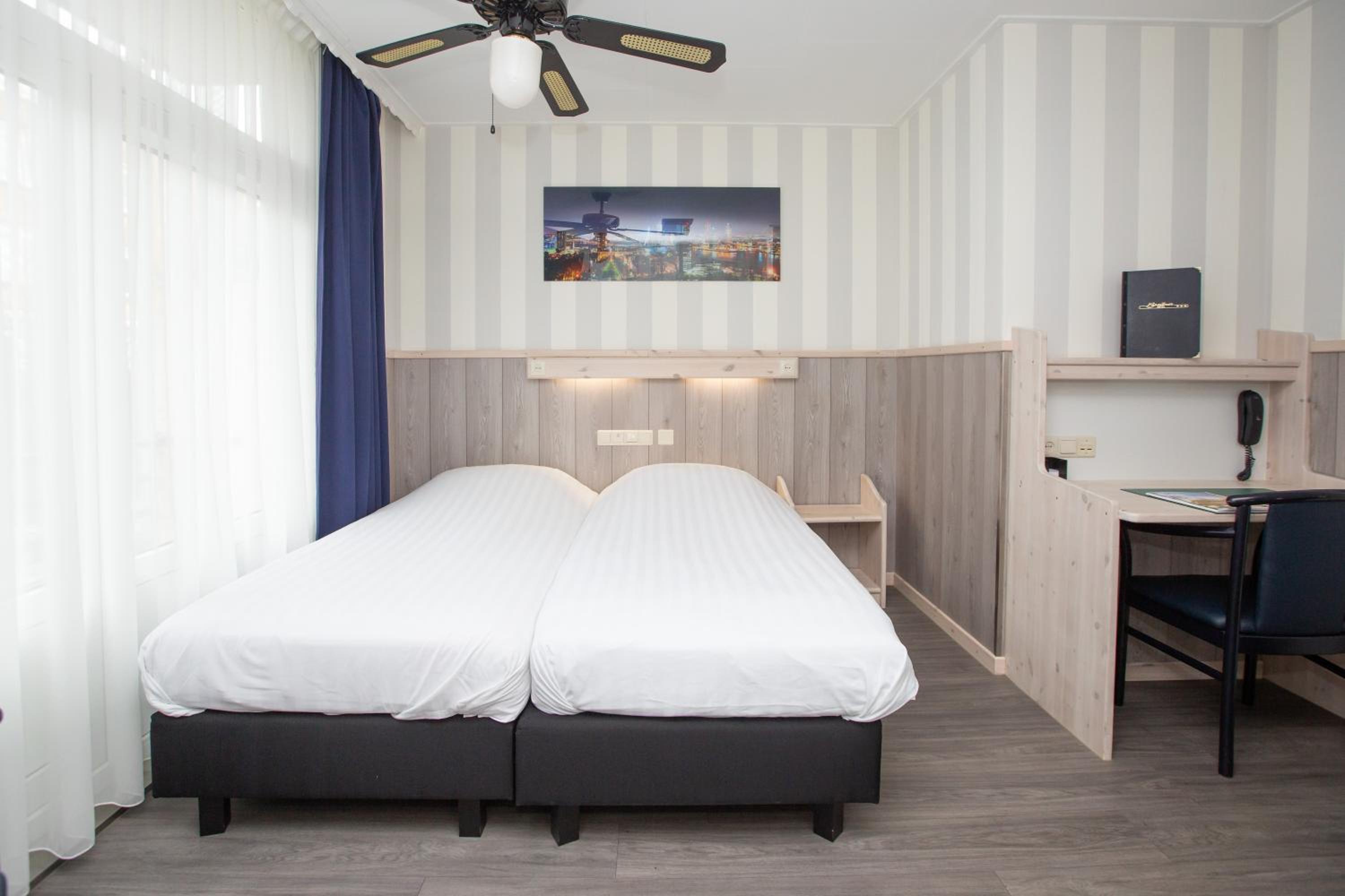 Standard Double Room - Photo 2