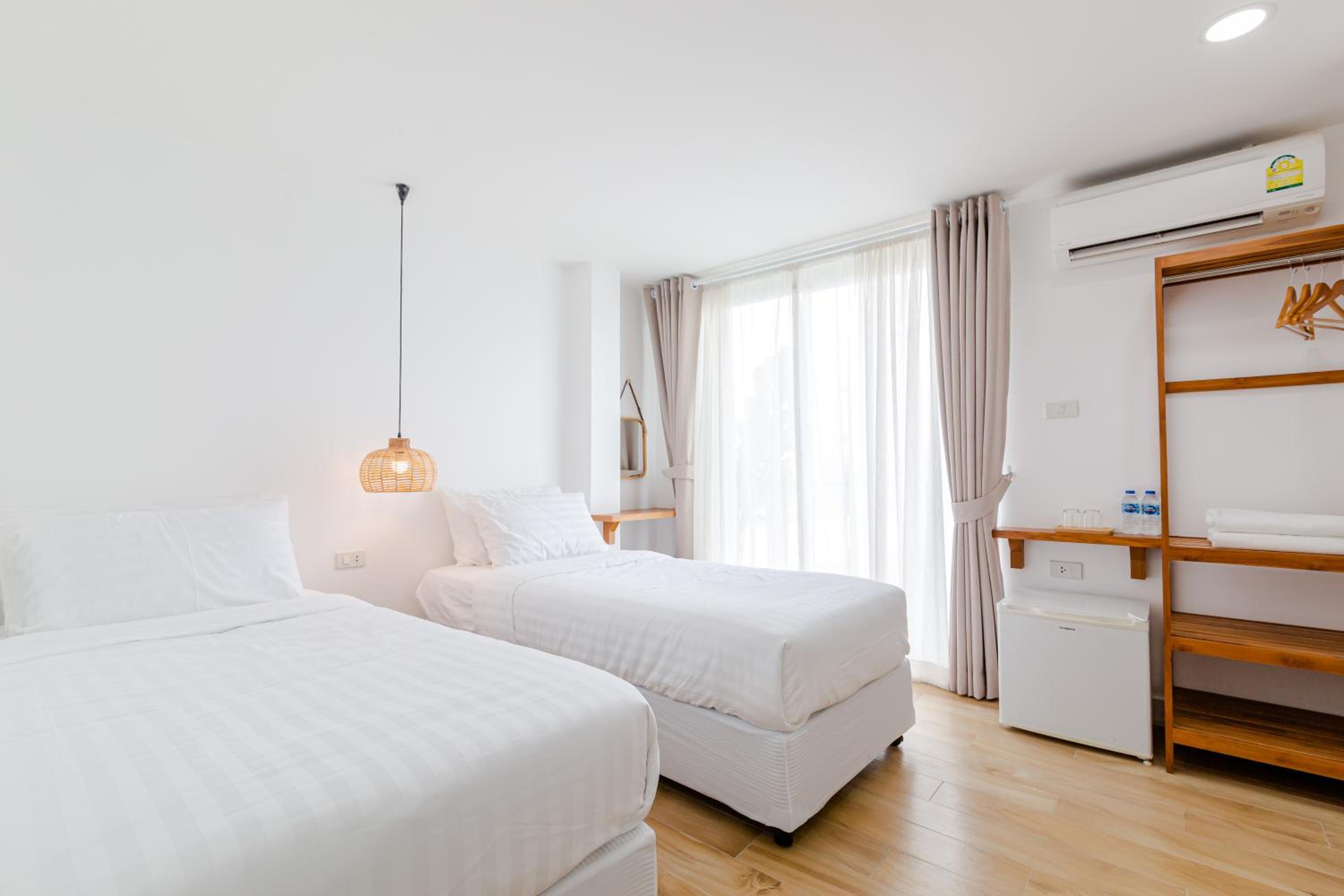Superior Twin Room - Photo 2