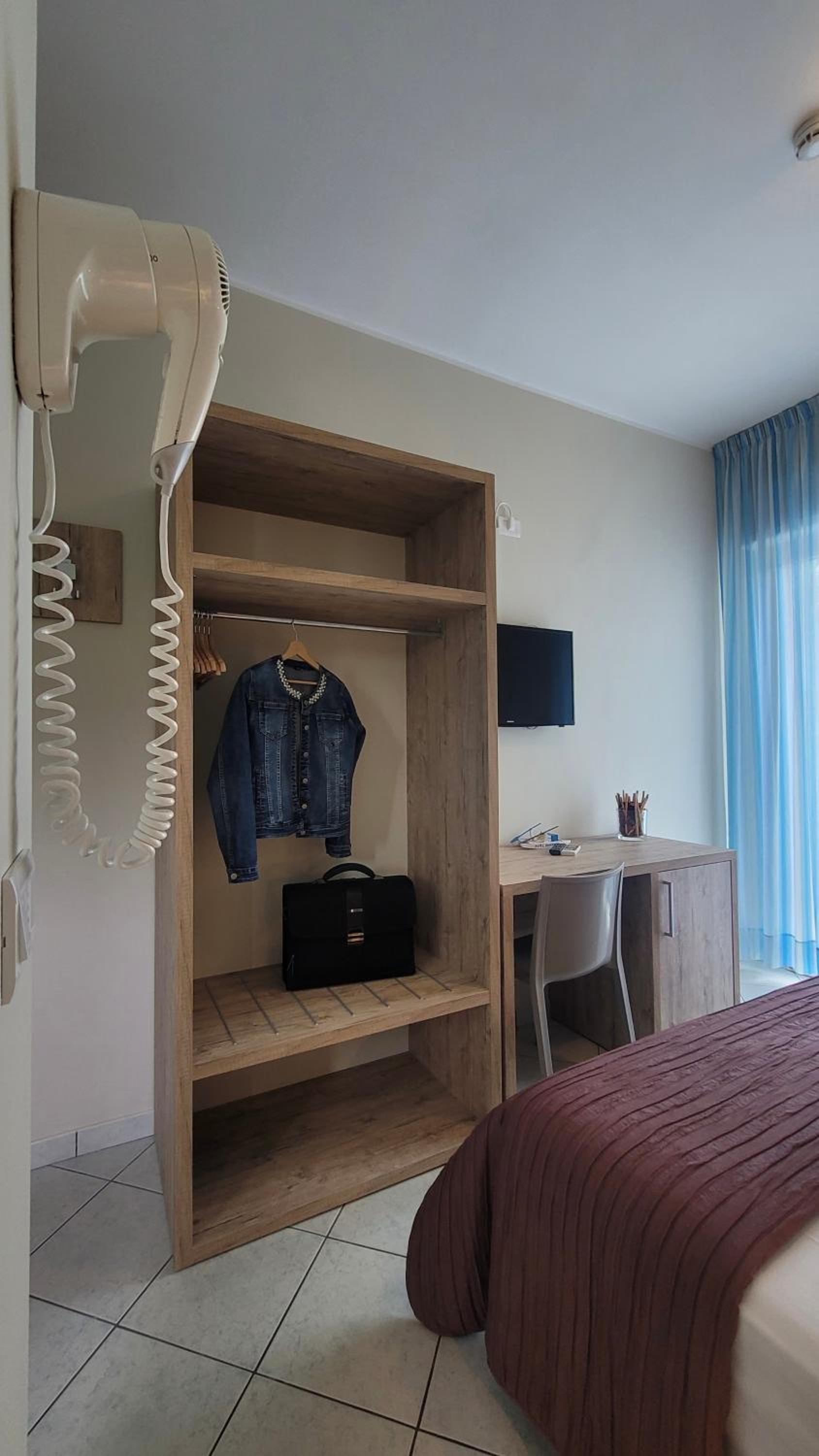 Economy Quadruple Room photo 1