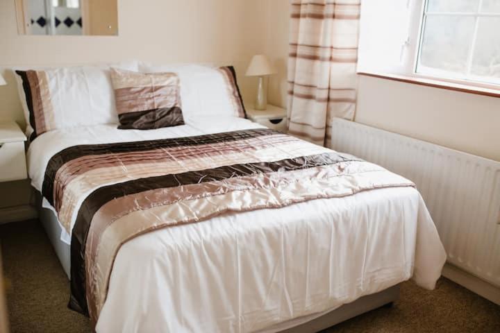 Double Room with Private Bathroom - Photo 3