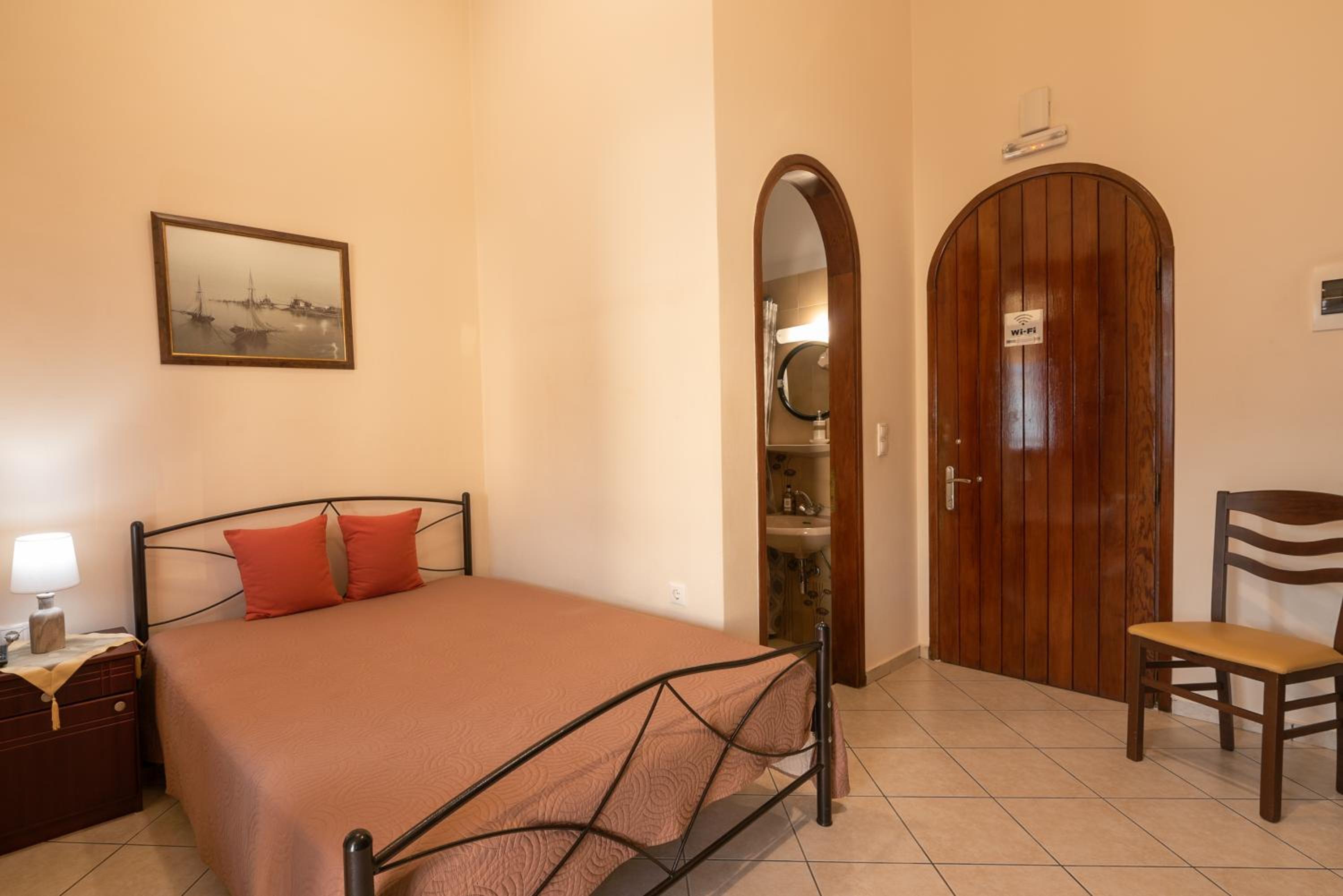 Double Room photo 2