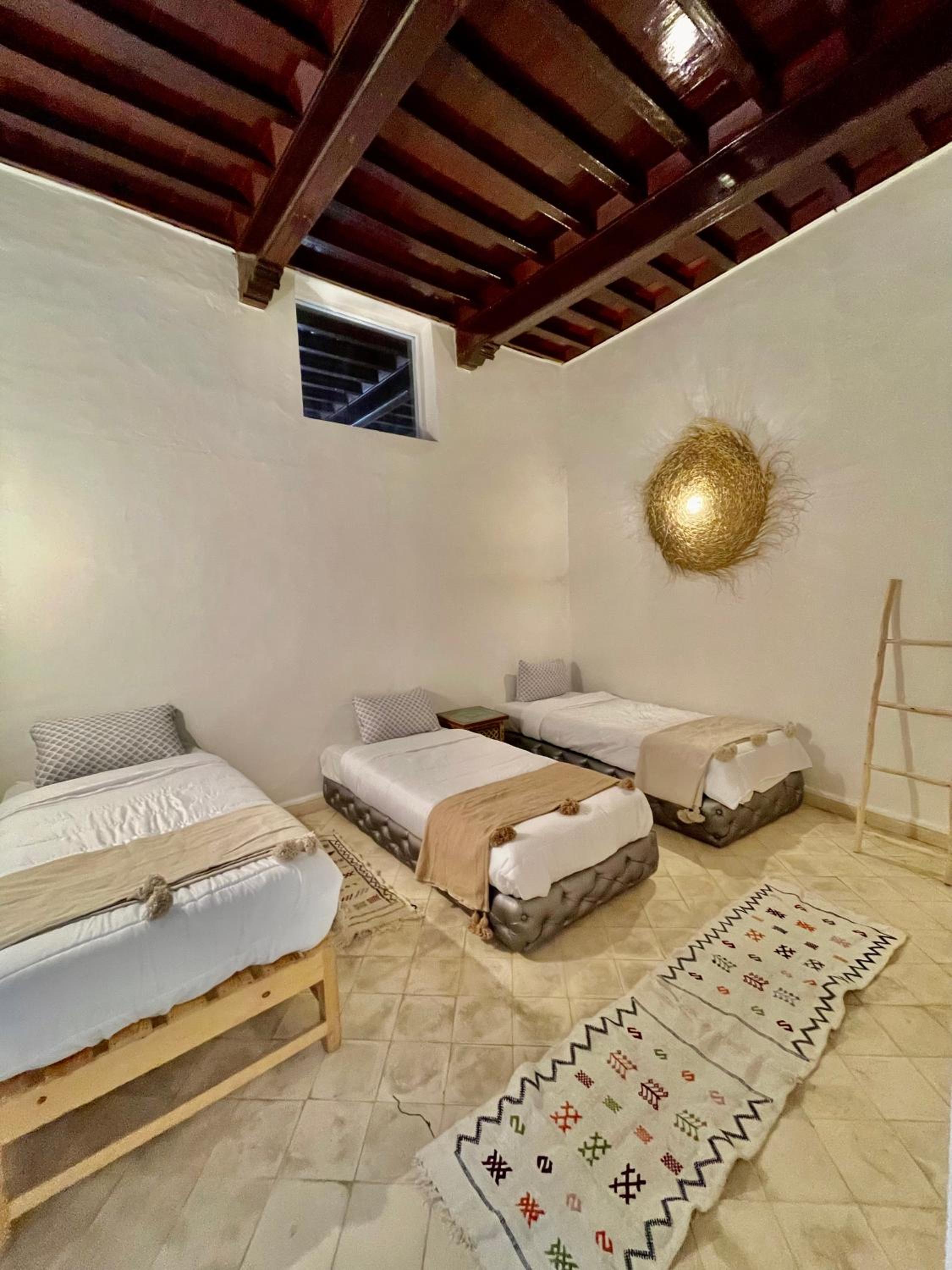 Triple Room - Photo 23