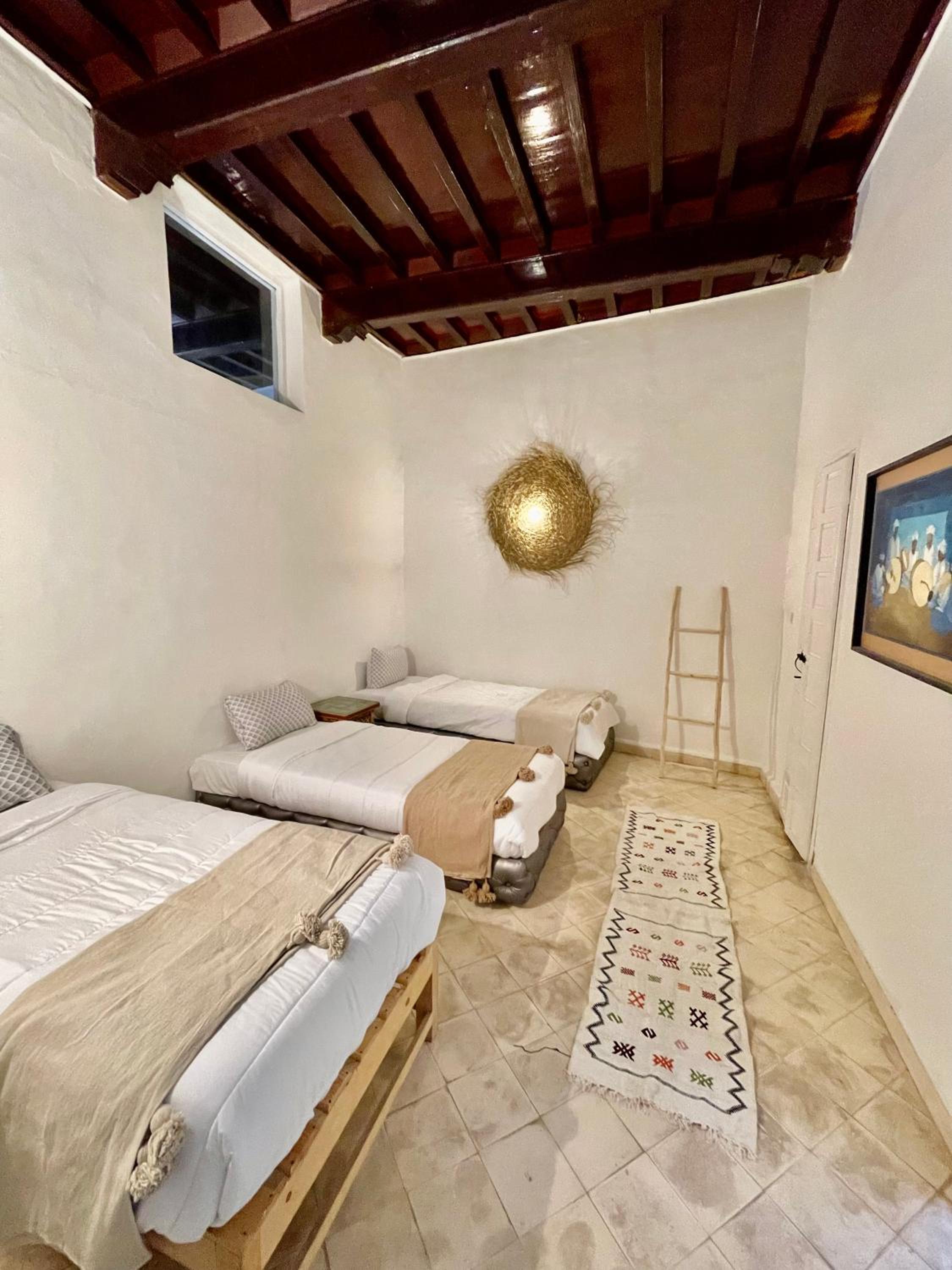 Triple Room - Photo 25