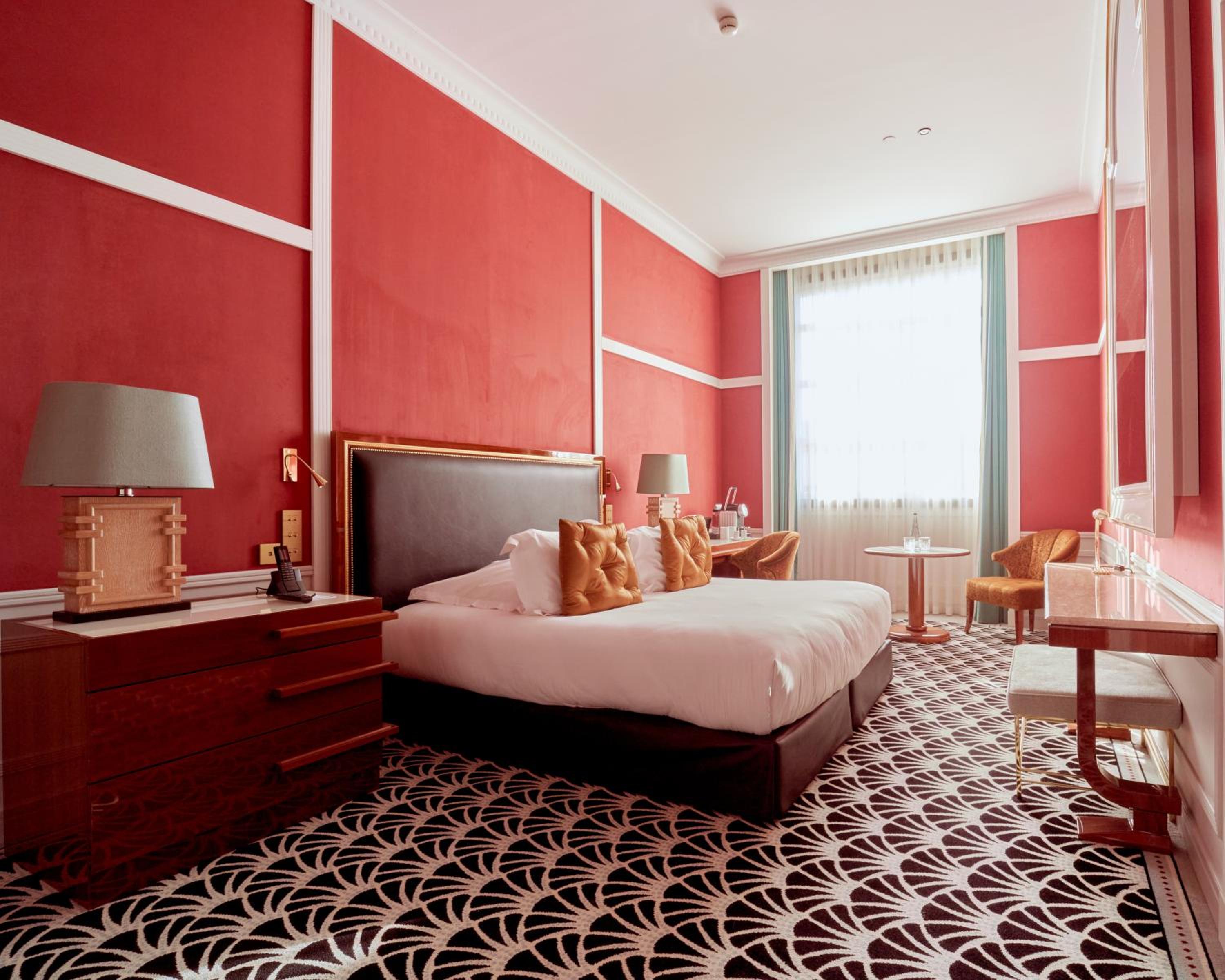 Deluxe Double or Twin Room photo 3