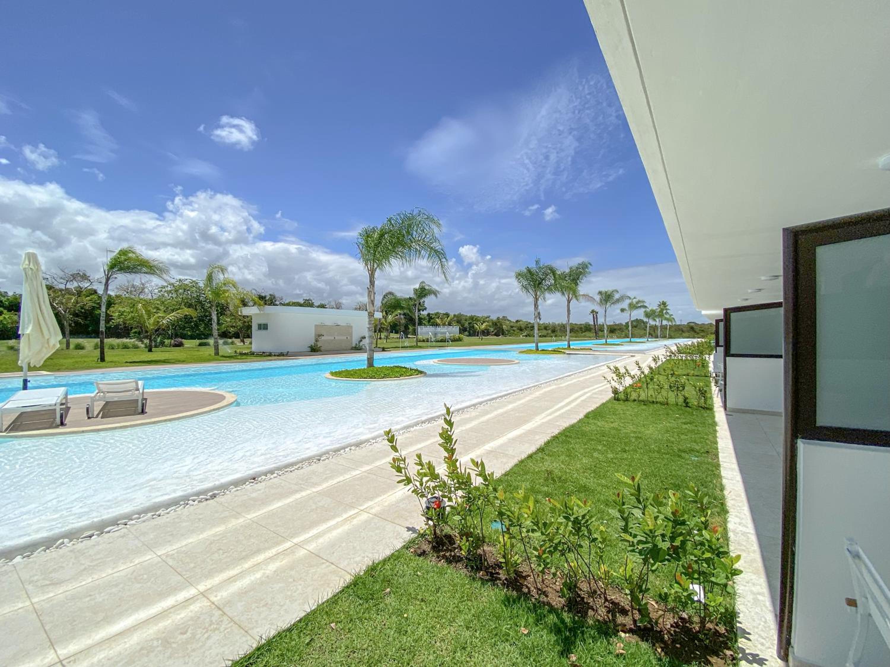 Apartment with Pool View  - Photo 21
