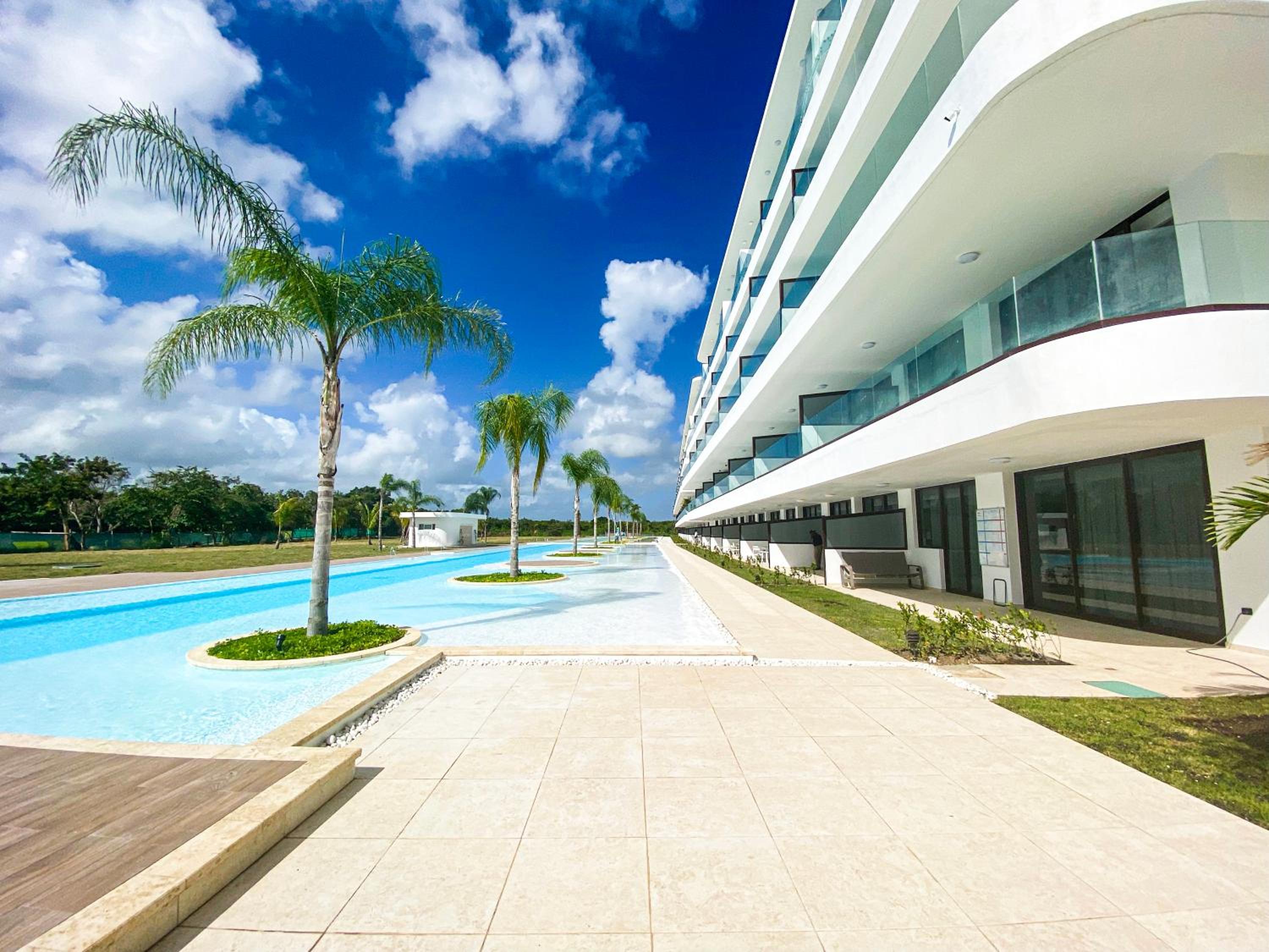Apartment with Pool View  - Photo 8
