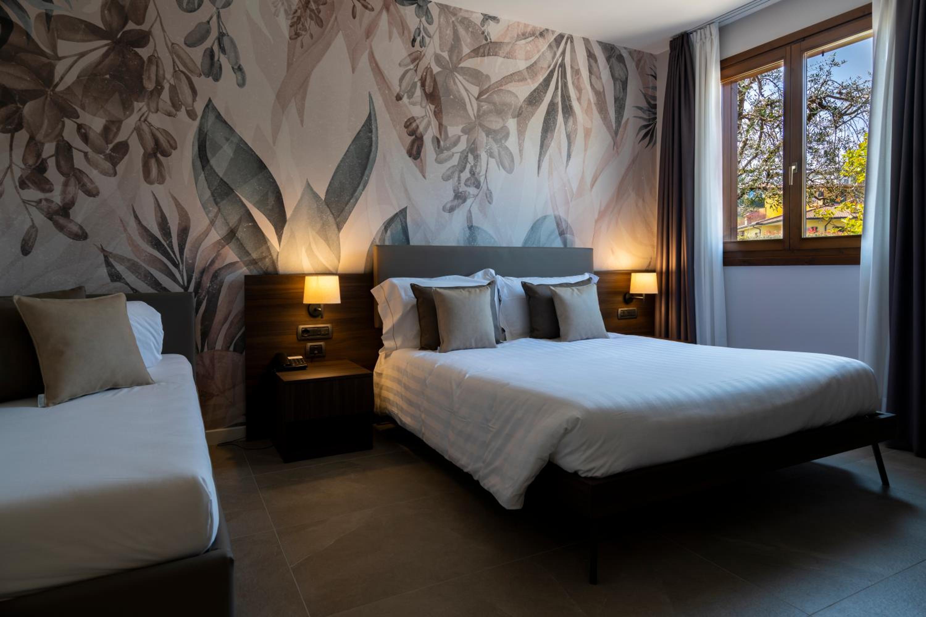 Double Room - Photo 2