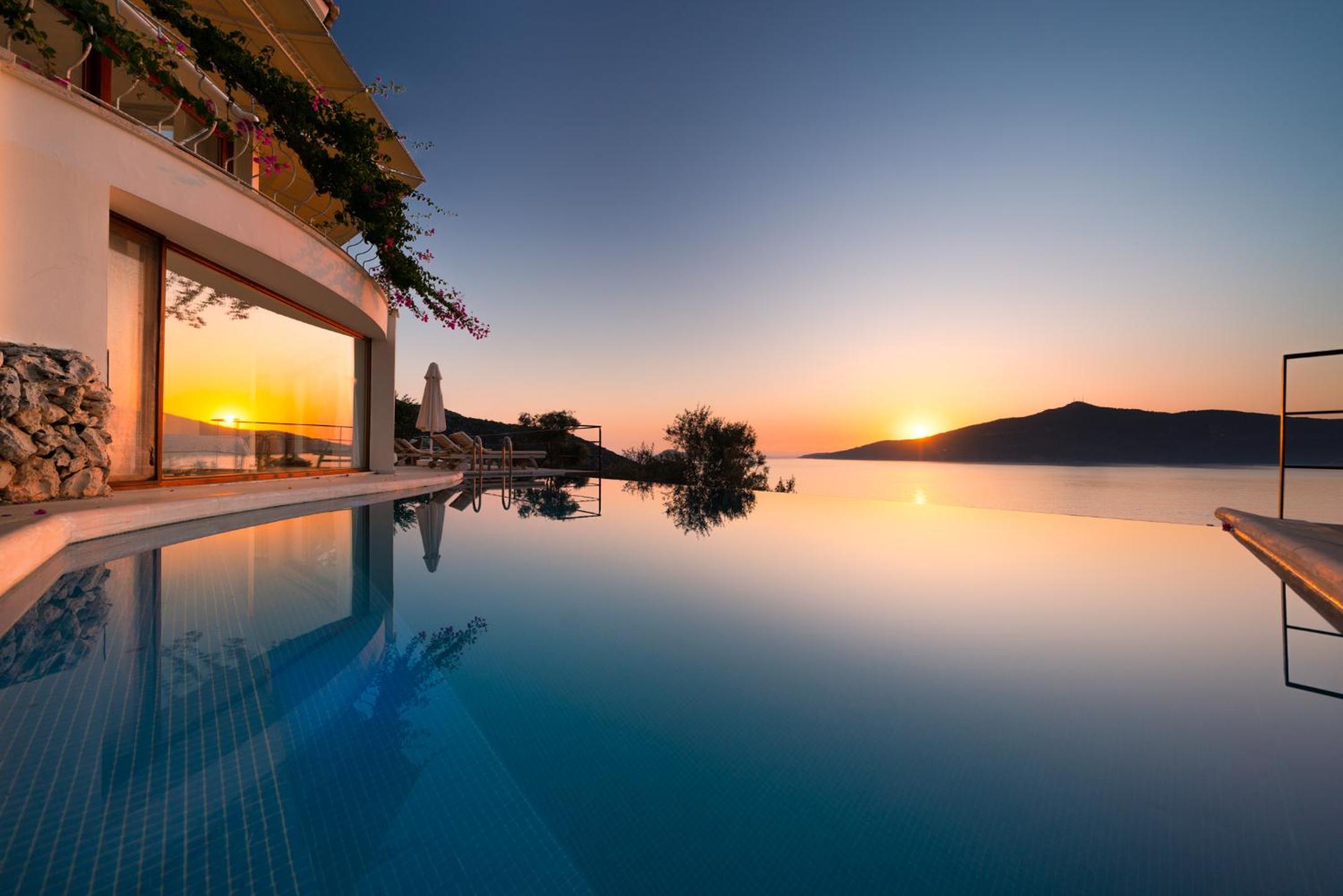 Villa with Private Pool photo 3