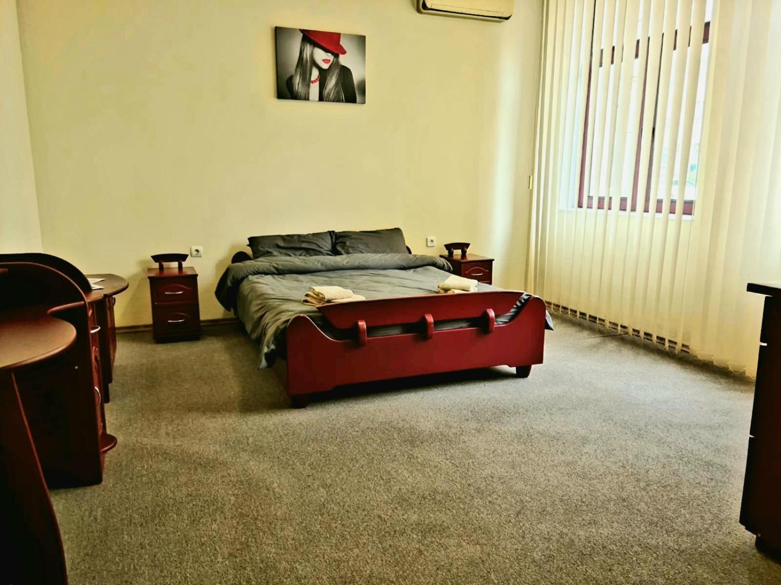 Large Double Room photo 3