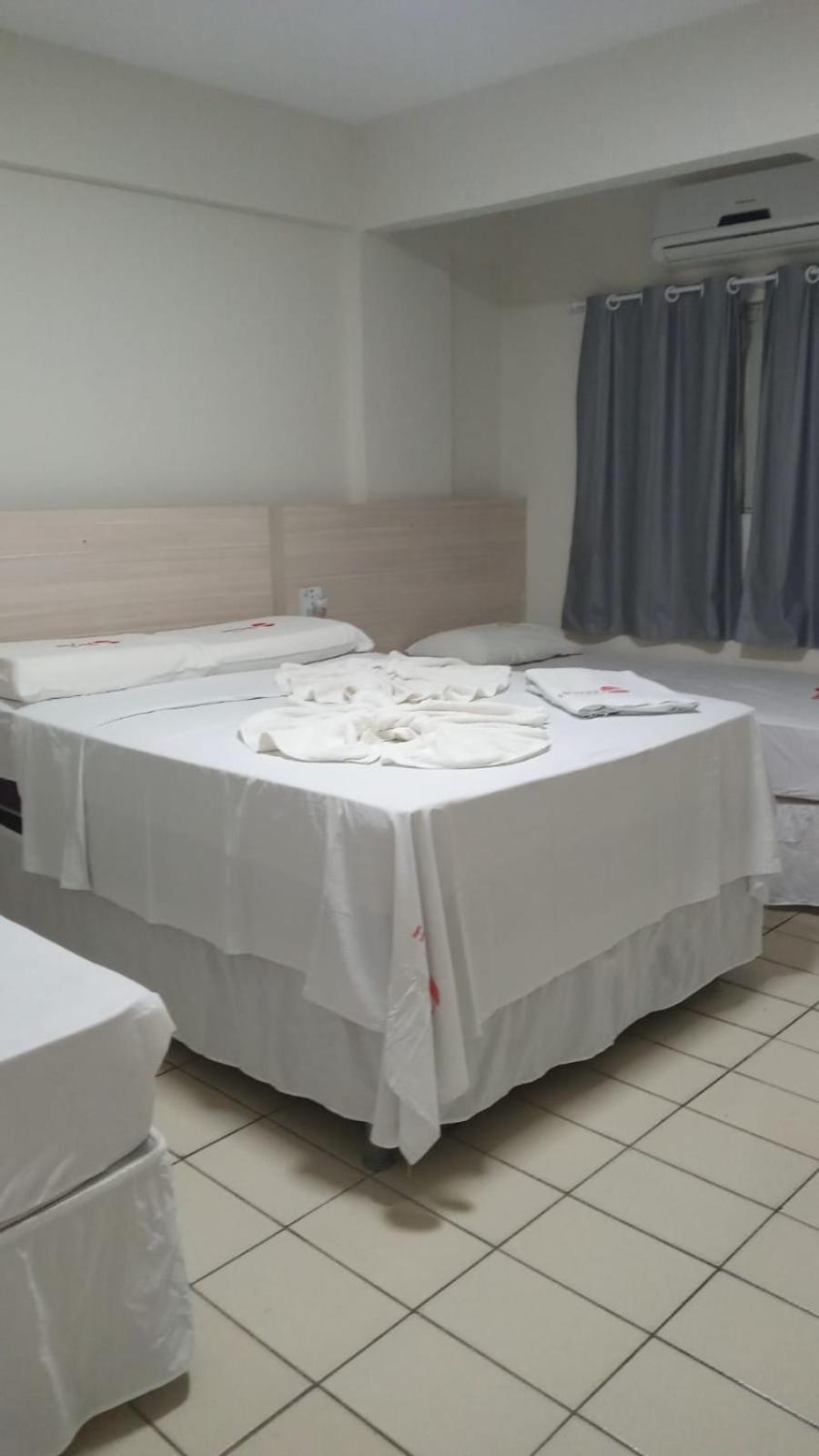 Standard Suite - Photo 2