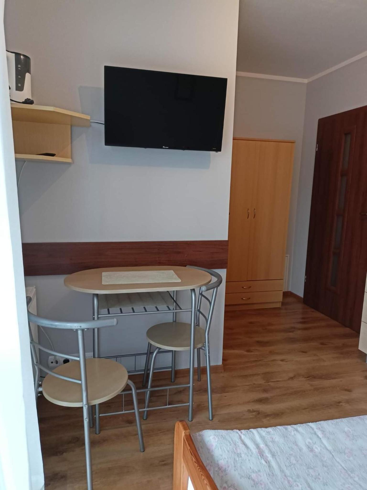 Deluxe Twin Room - Photo 2
