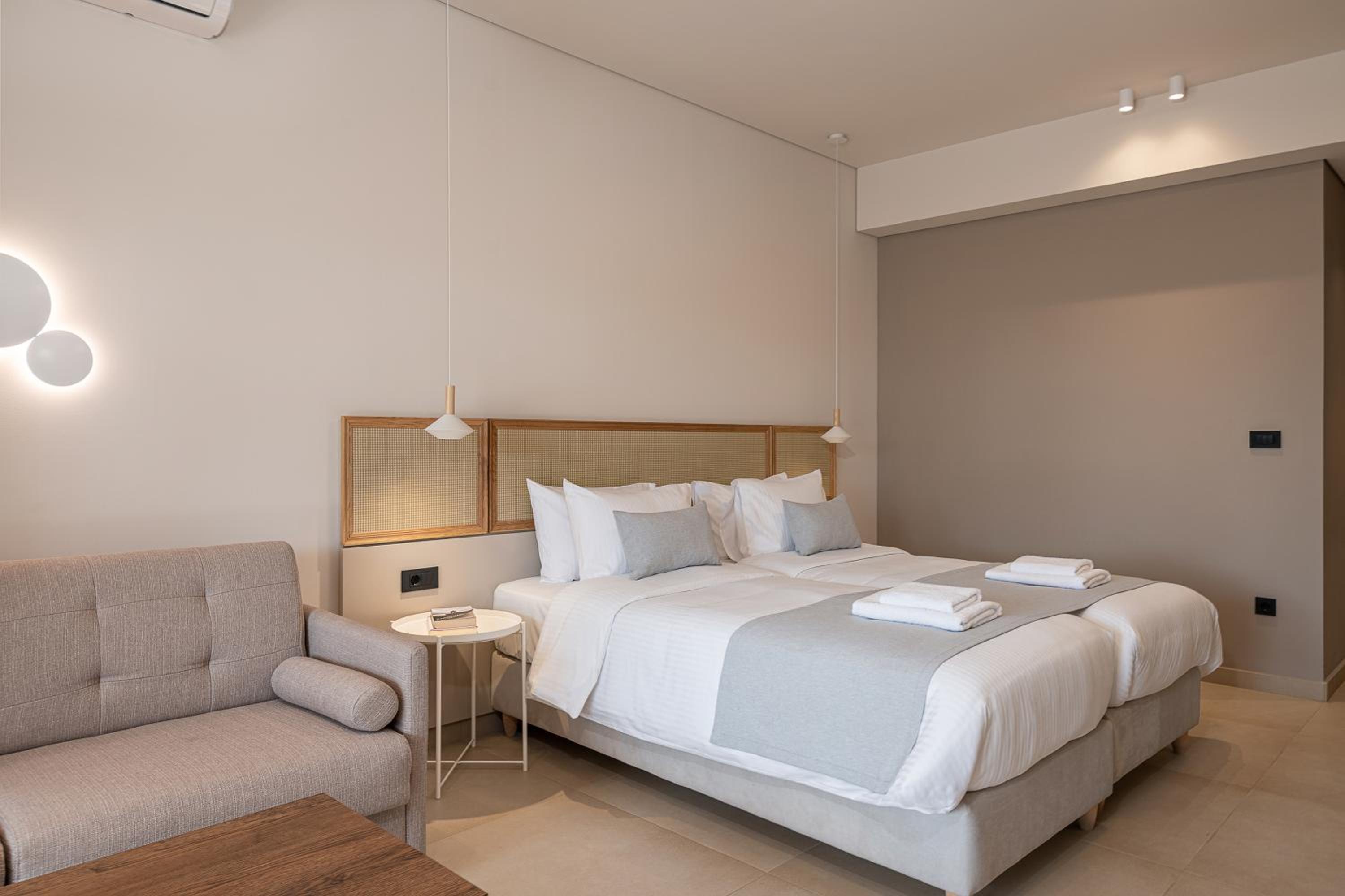 MODERN STYLE STUDIO 30 SQUARE M. - Photo 15