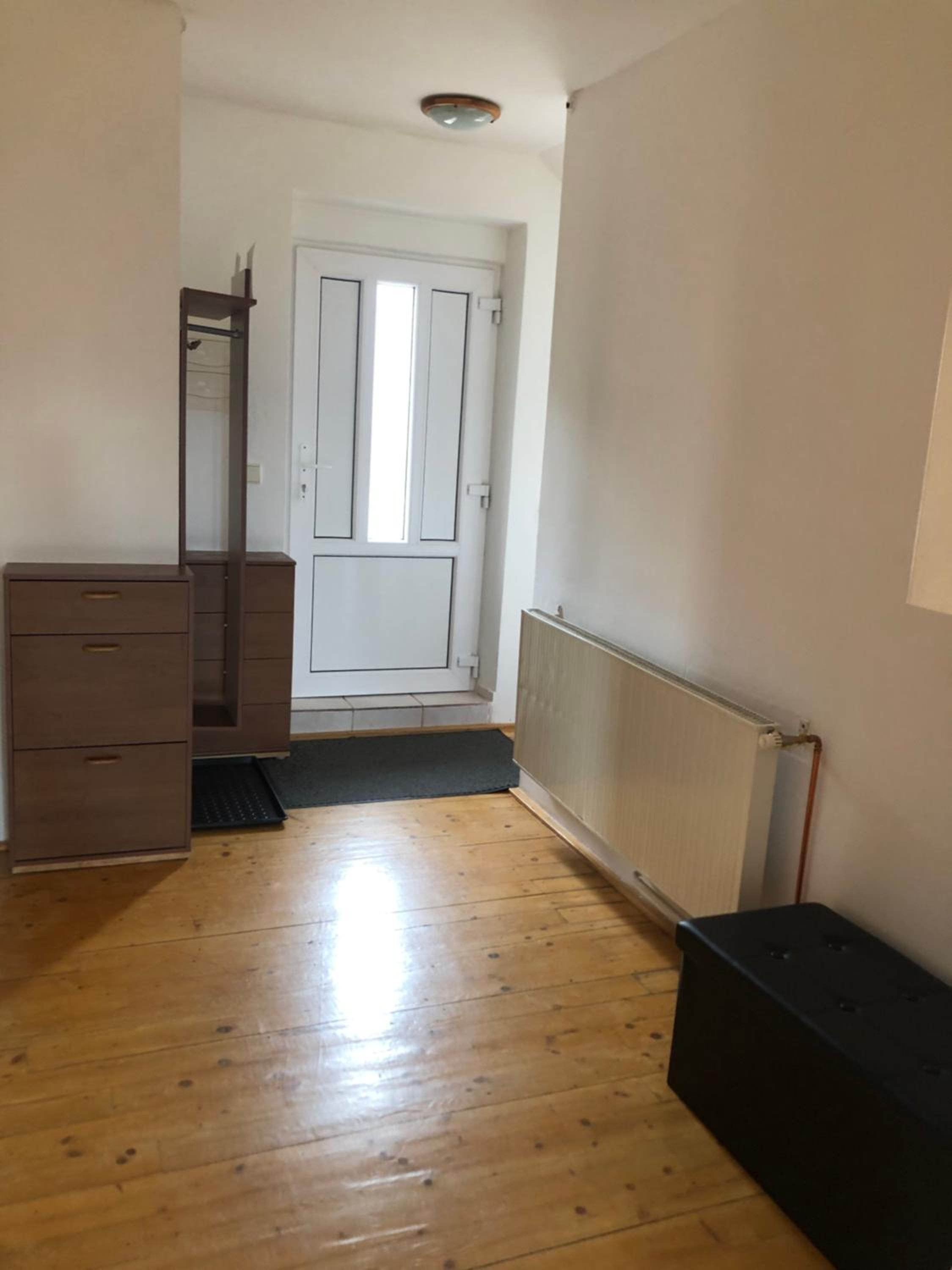 Apartment with Mountain View photo 3
