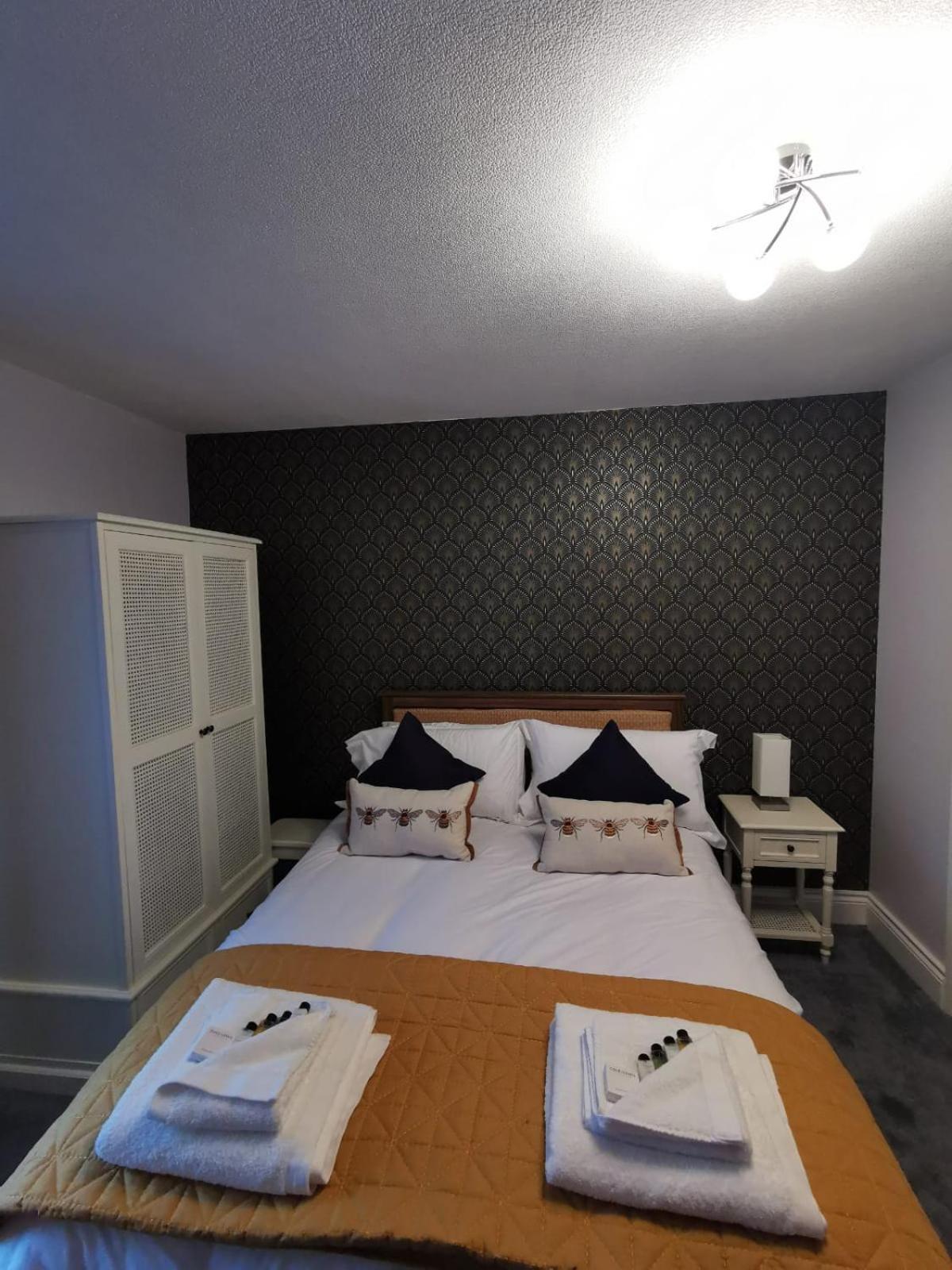 Double Room with Garden View - Photo 1
