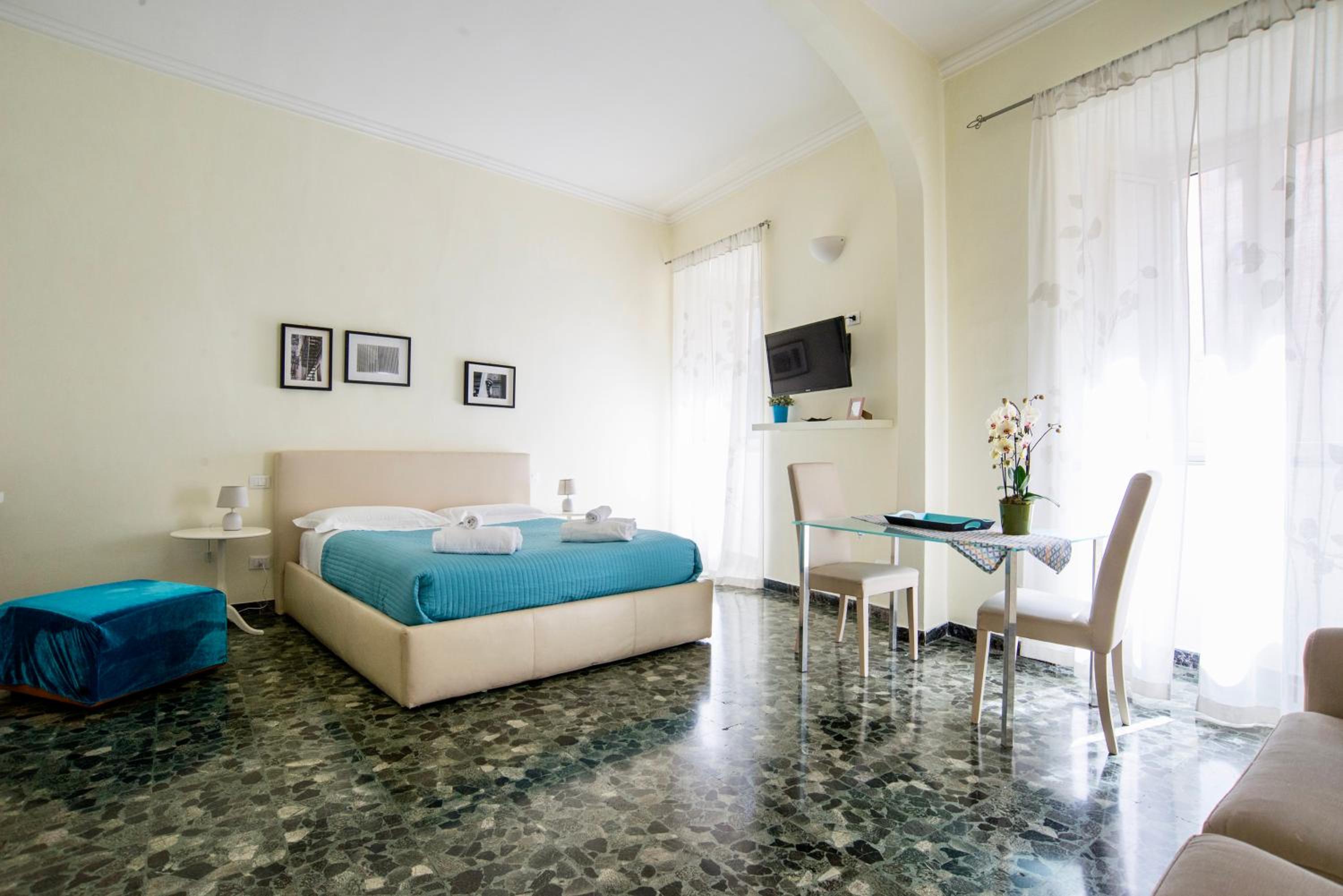 Studio - 109 Via delle Quattro Fontane