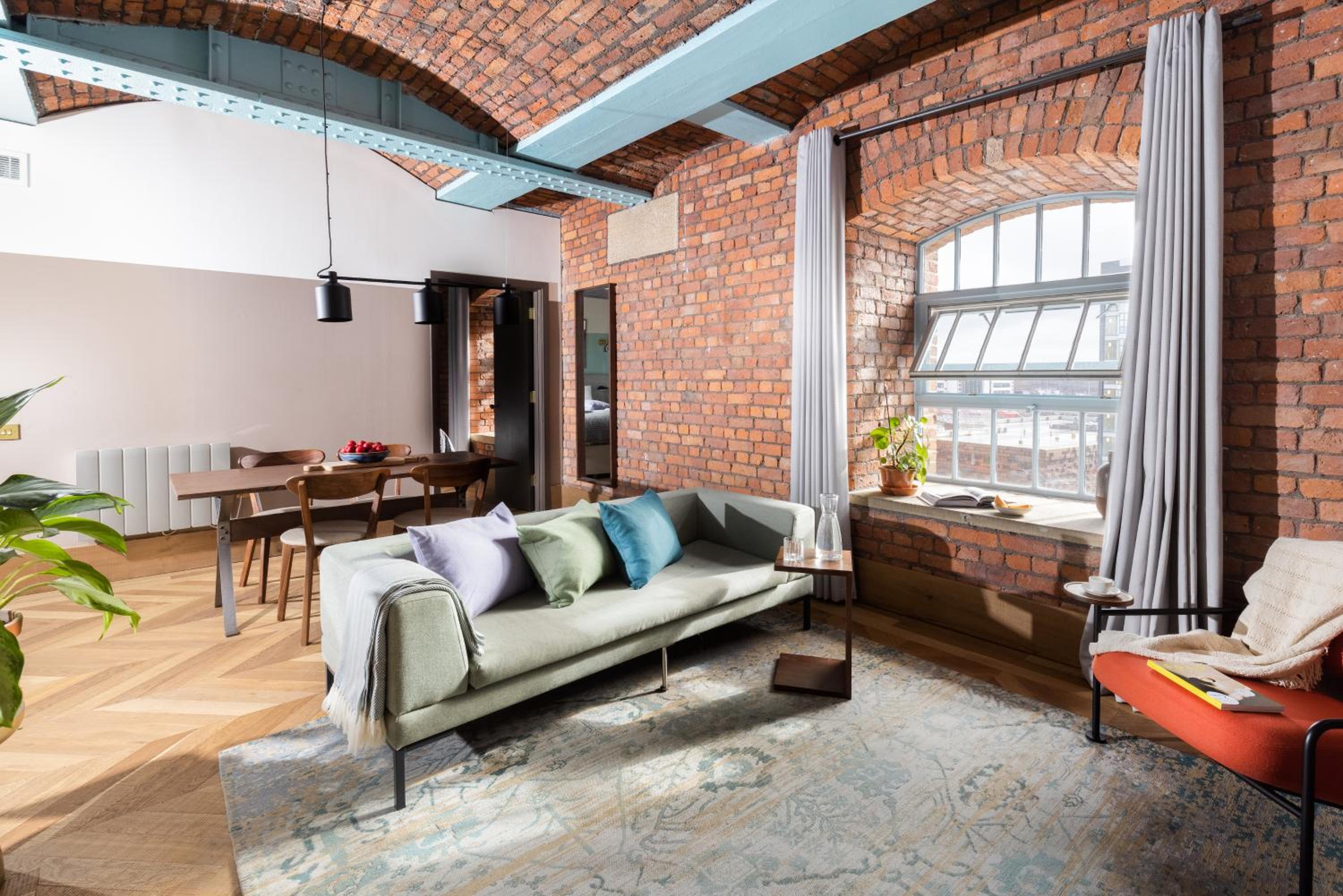 Premium One Bedroom Apartment with Sofa Bed photo 2